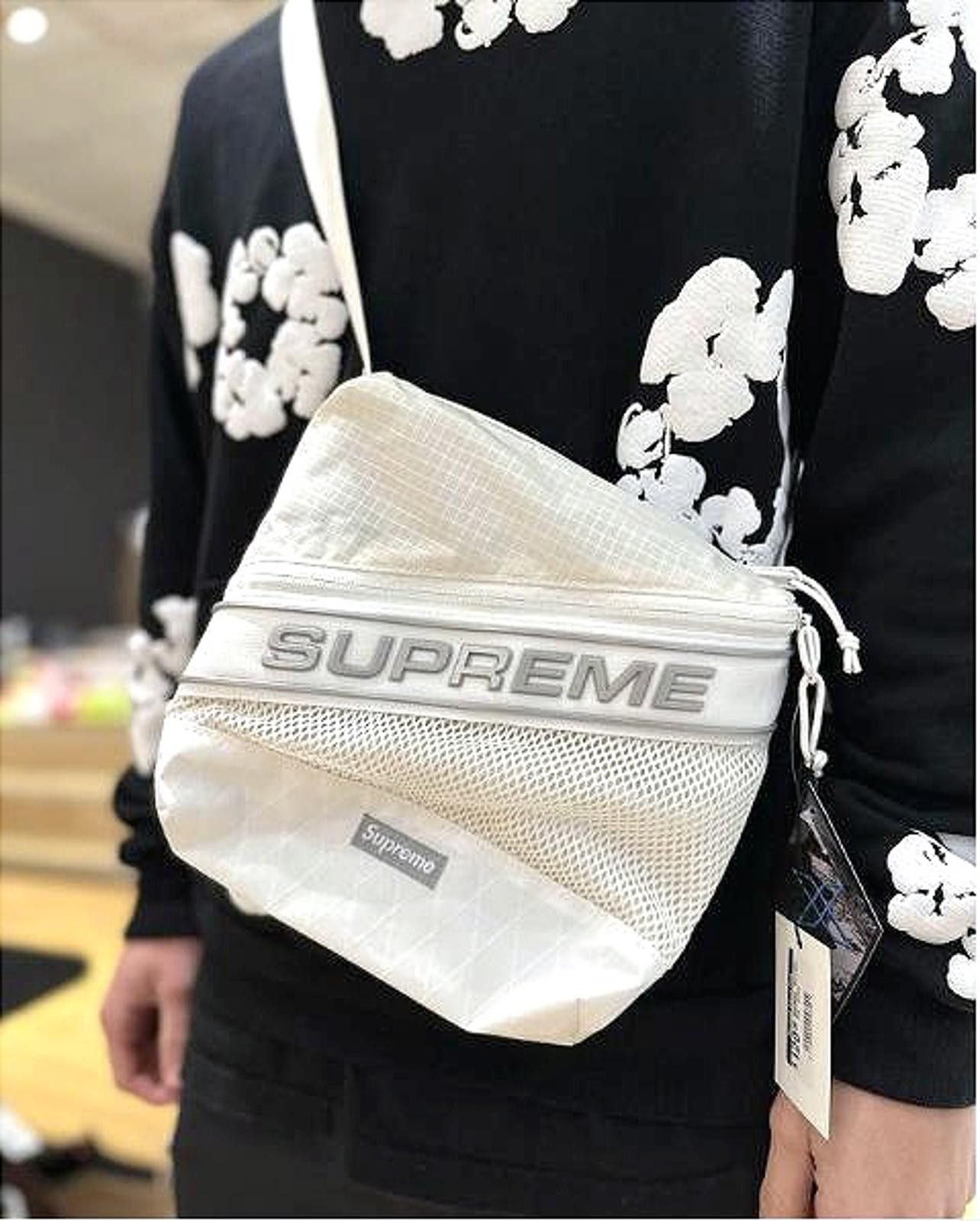 Supreme Supreme Logo Shoulder Bag Size ONE SIZE - 1 Thumbnail