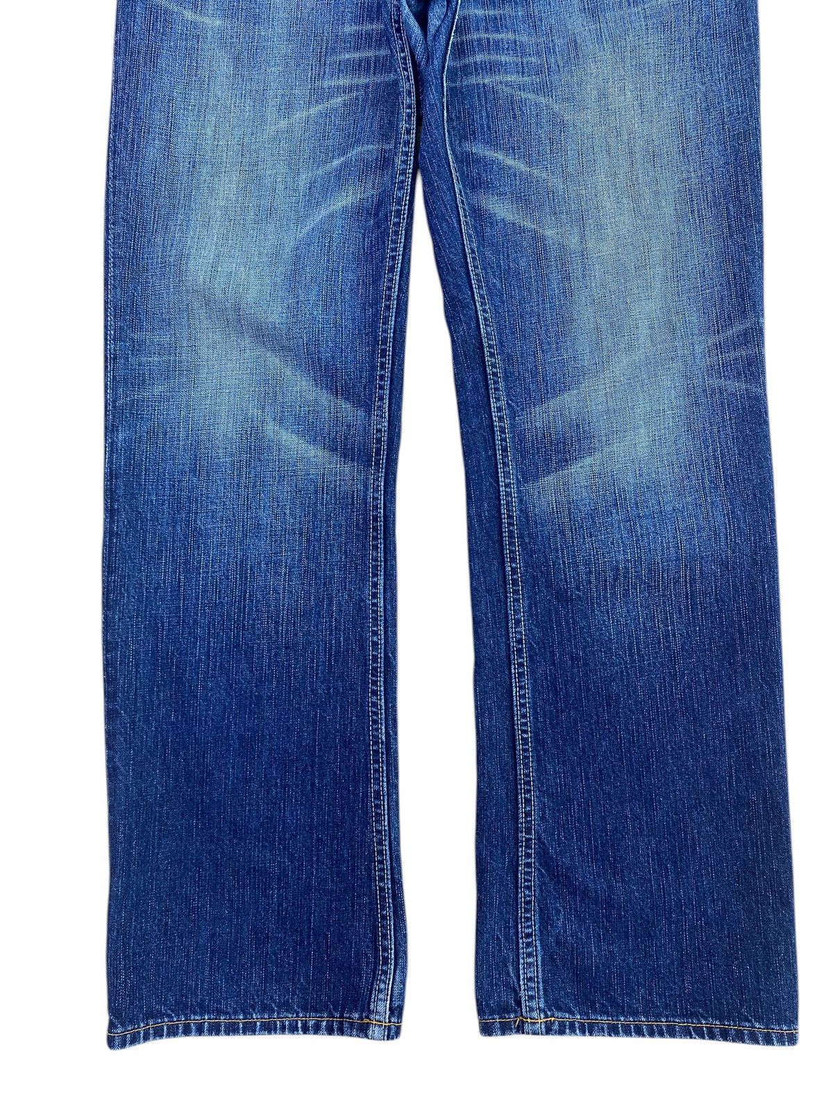 Gap GAP Whiskers Blue Wash Style Straight Cut Jeans Size US 32 / EU 48 - 9 Thumbnail