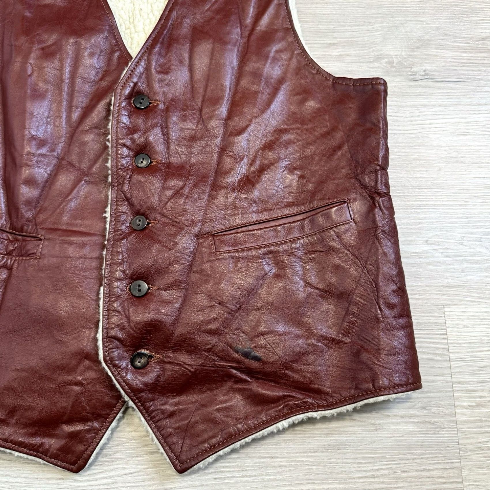 Vintage VINTAGE L.L.Bean Vest Mens Medium Cowhide Leather Wool Shearling Lined 70s 80s Brown Wool Lined 80s Mens Vintage Size US M / EU 48-50 / 2 - 3 Thumbnail
