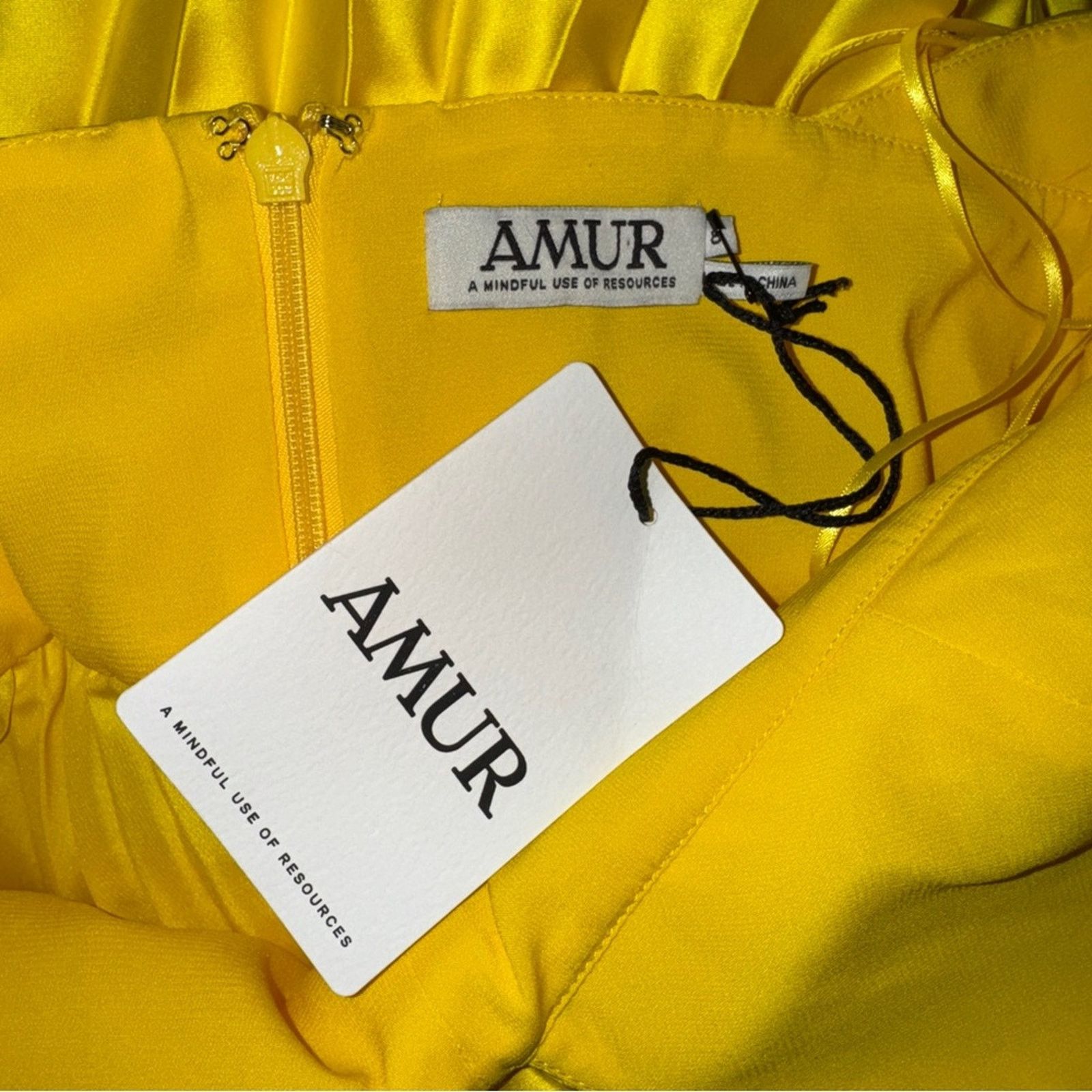 Amur Amur Viv Mitered Pleating Dress Yellow Midi Size M / US 6-8 / IT 42-44 - 4 Thumbnail