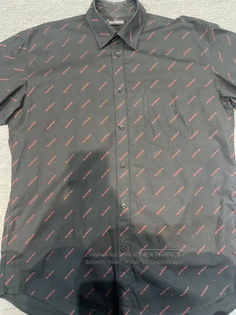 Balenciaga Balenciaga size 39 Bullet Train Letter Logo T-Shirt Size US S / EU 44-46 / 1 - 3 Thumbnail