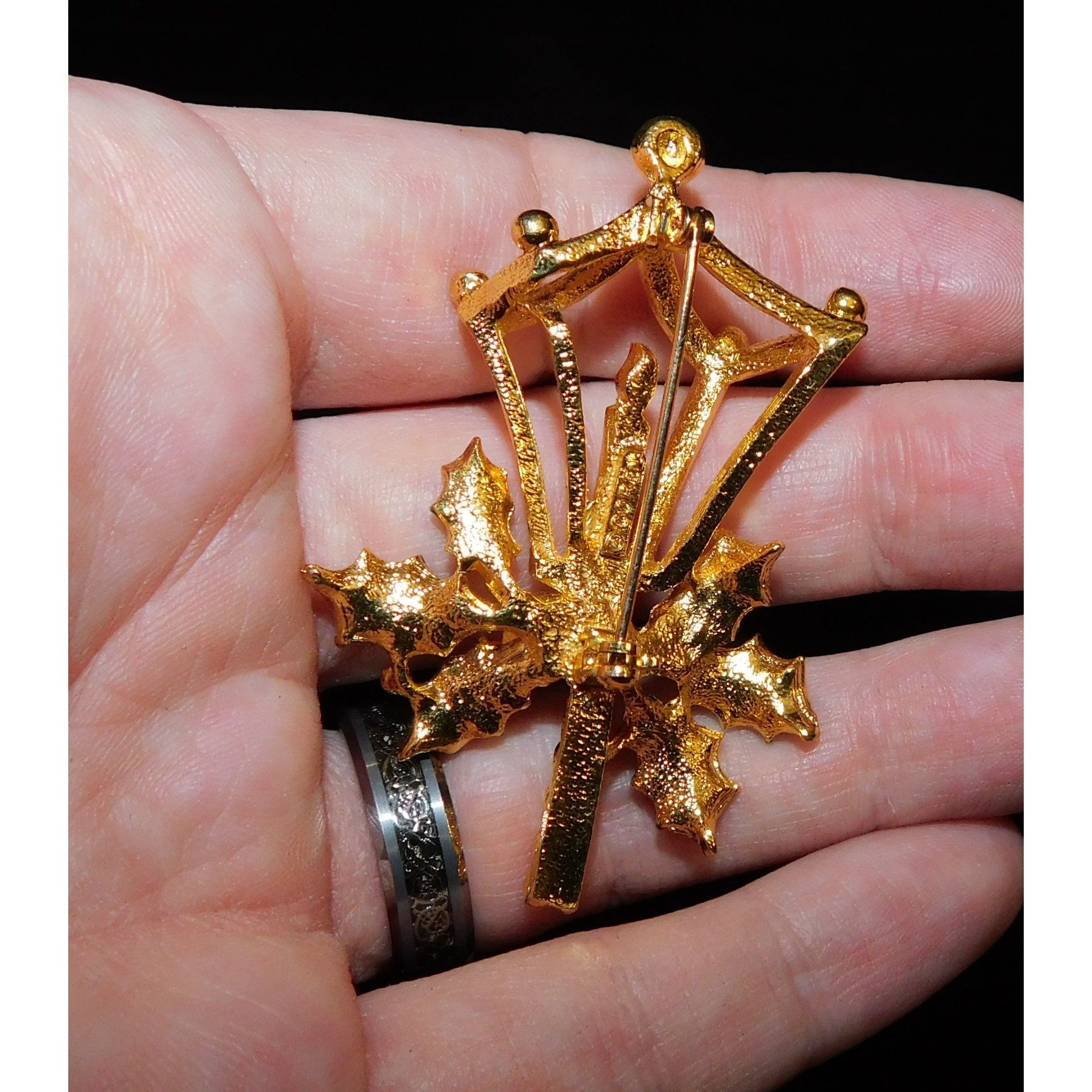 Other Corel Vintage Holiday Lamp Brooch With Holly Size ONE SIZE - 3 Thumbnail