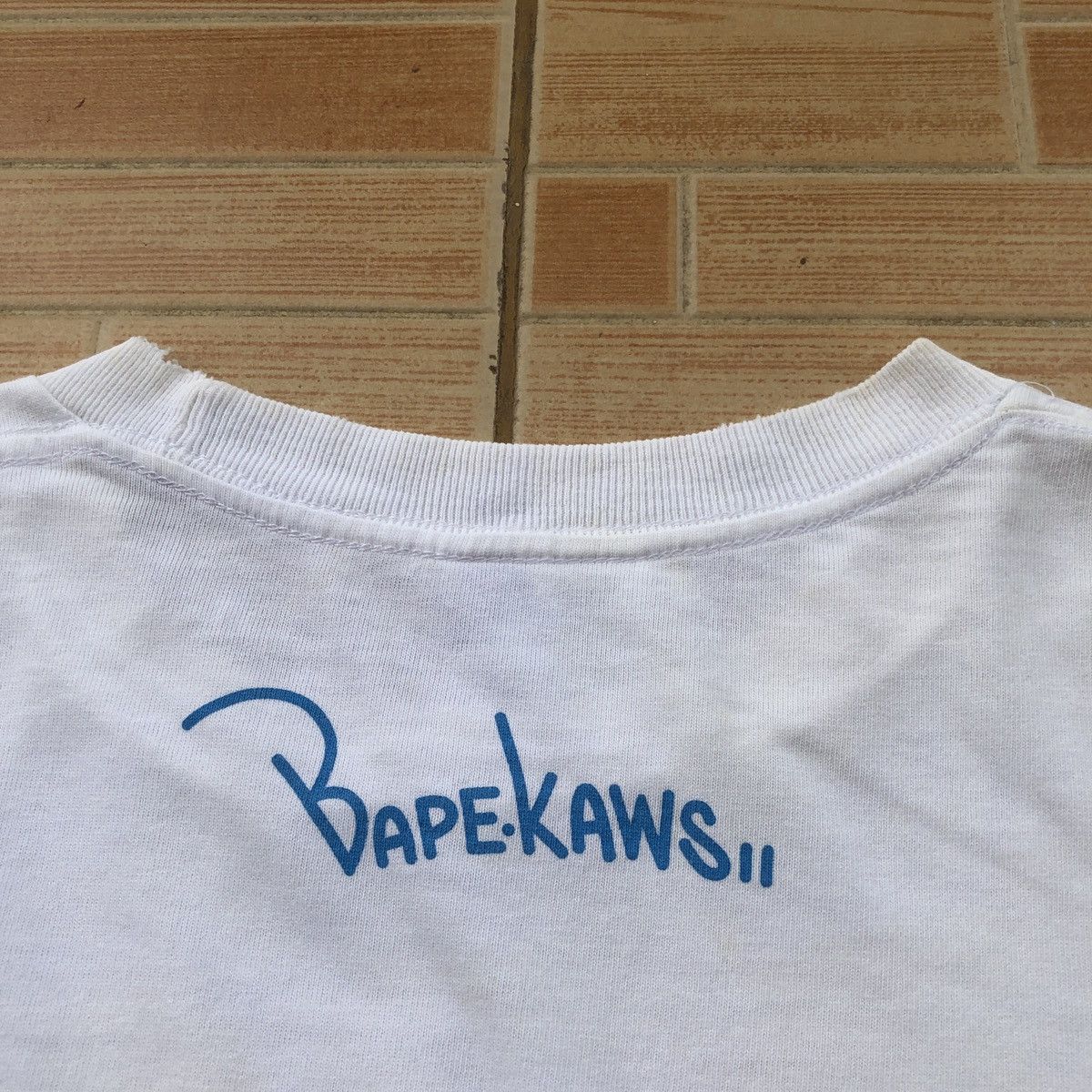 Bape Bape x Kaws Baby Milo Tee Size US L / EU 52-54 / 3 - 4 Thumbnail