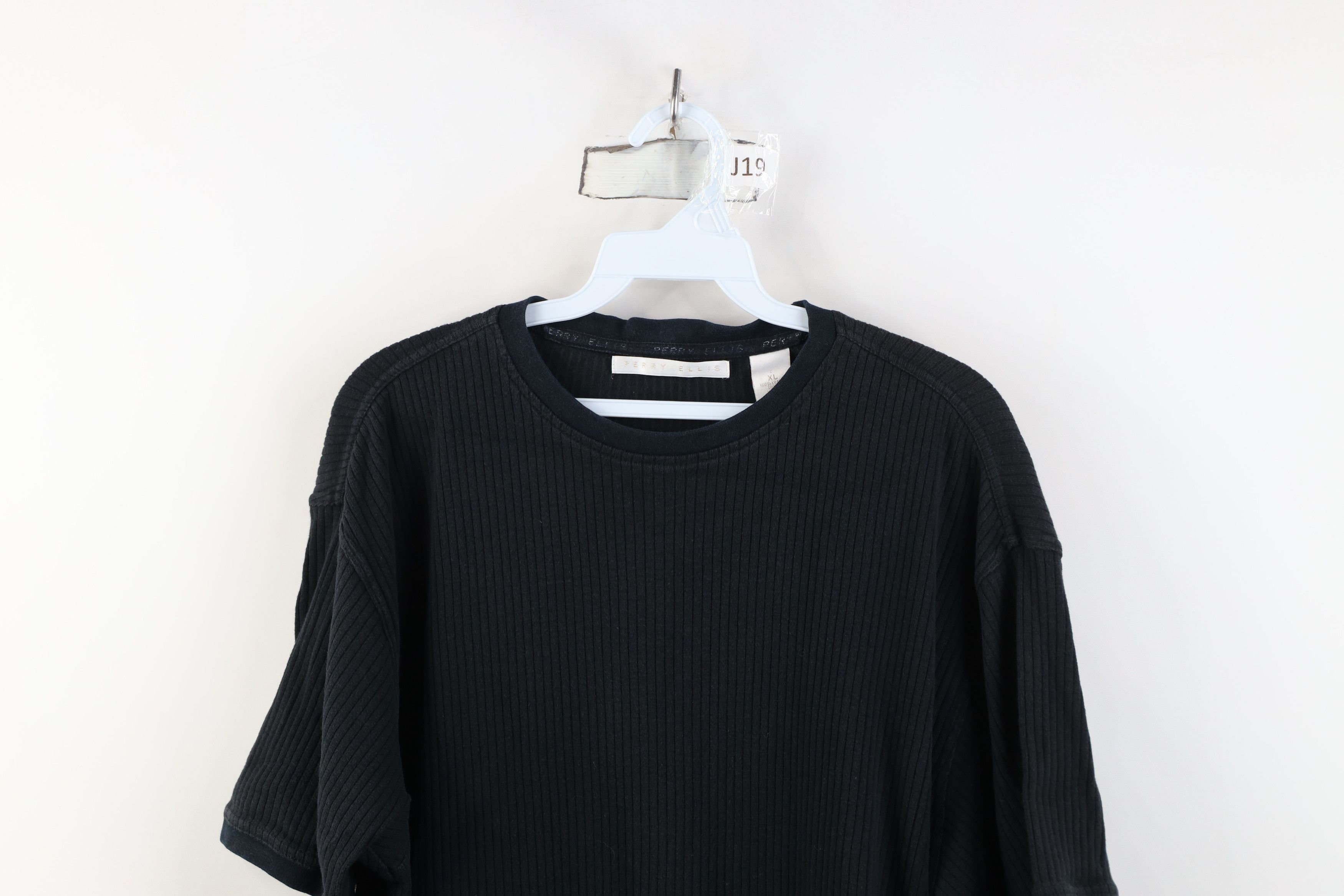 Vintage Vintage 90s Streetwear Cotton Ribbed Knit T-Shirt Black Size US XL / EU 56 / 4 - 2 Thumbnail