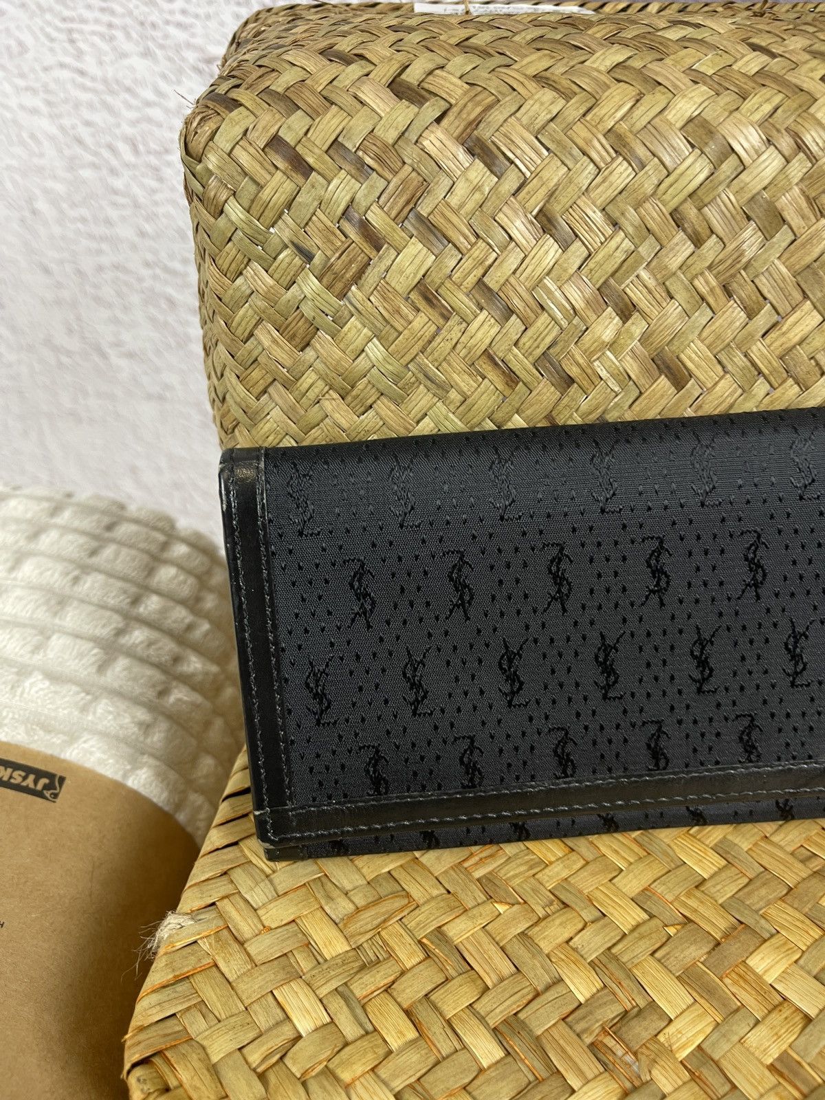 Vintage Yves Saint Laurent Paris monogram canvas leather wallet Size ONE SIZE - 4 Thumbnail