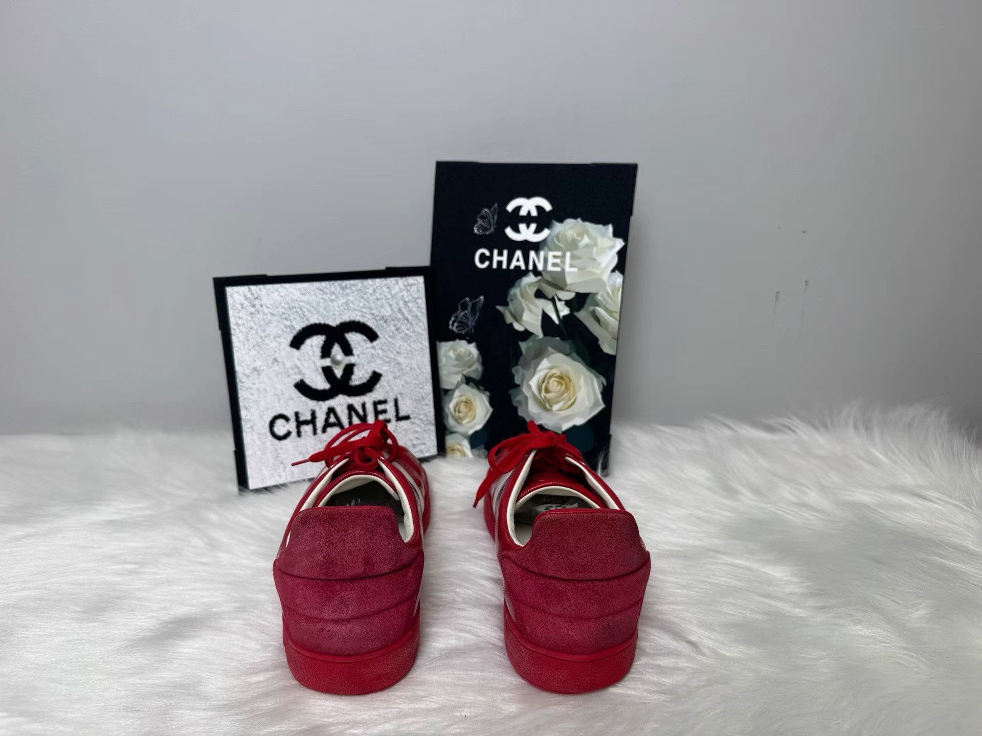 Louis Vuitton Louis Vuitton Red Checkerboard Sneakers K36 Size US 9.5 / EU 42-43 - 3 Thumbnail