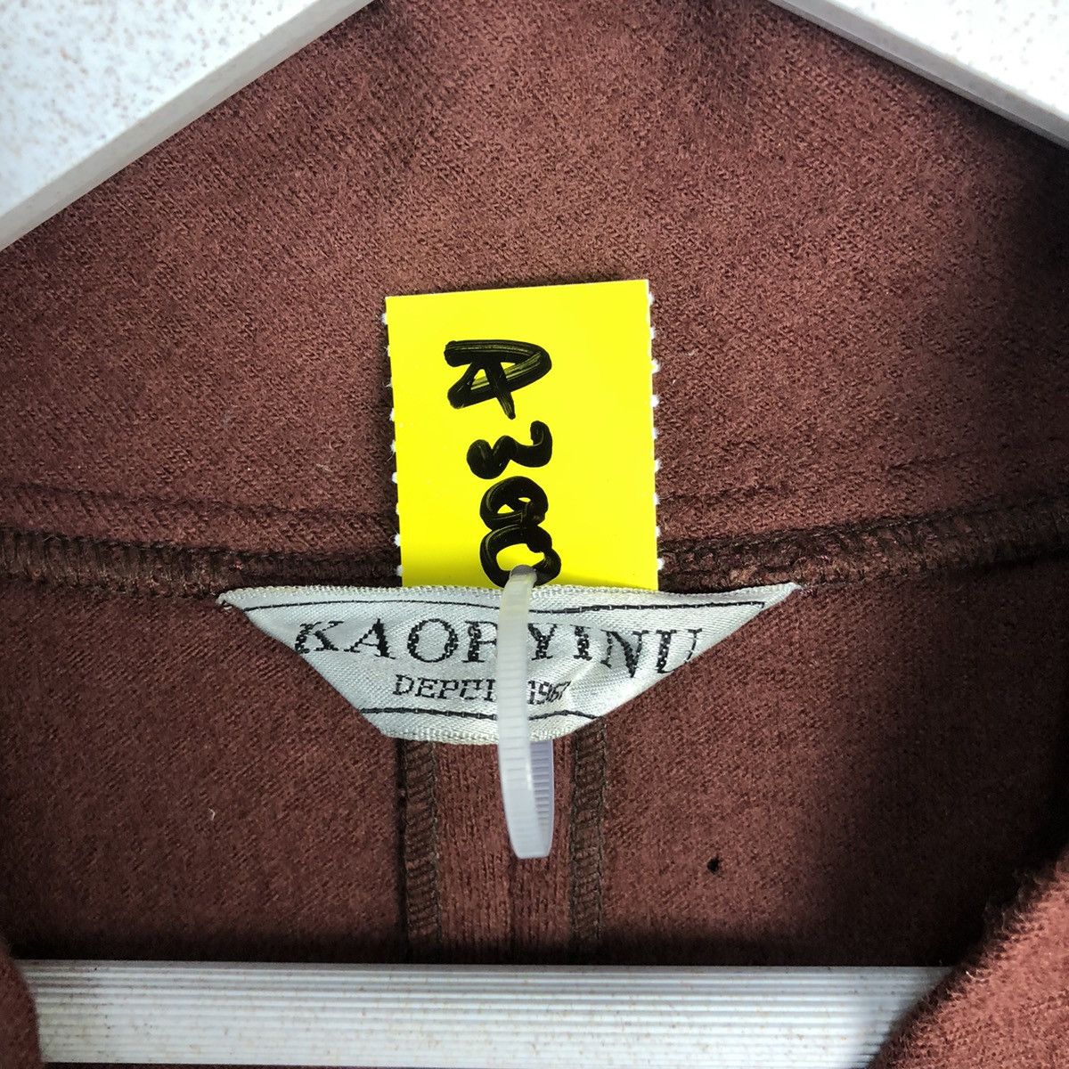 Homespun Knitwear Kaorgin art painting vintage Brown Knitwear #A300 Size US M / EU 48-50 / 2 - 9 Thumbnail