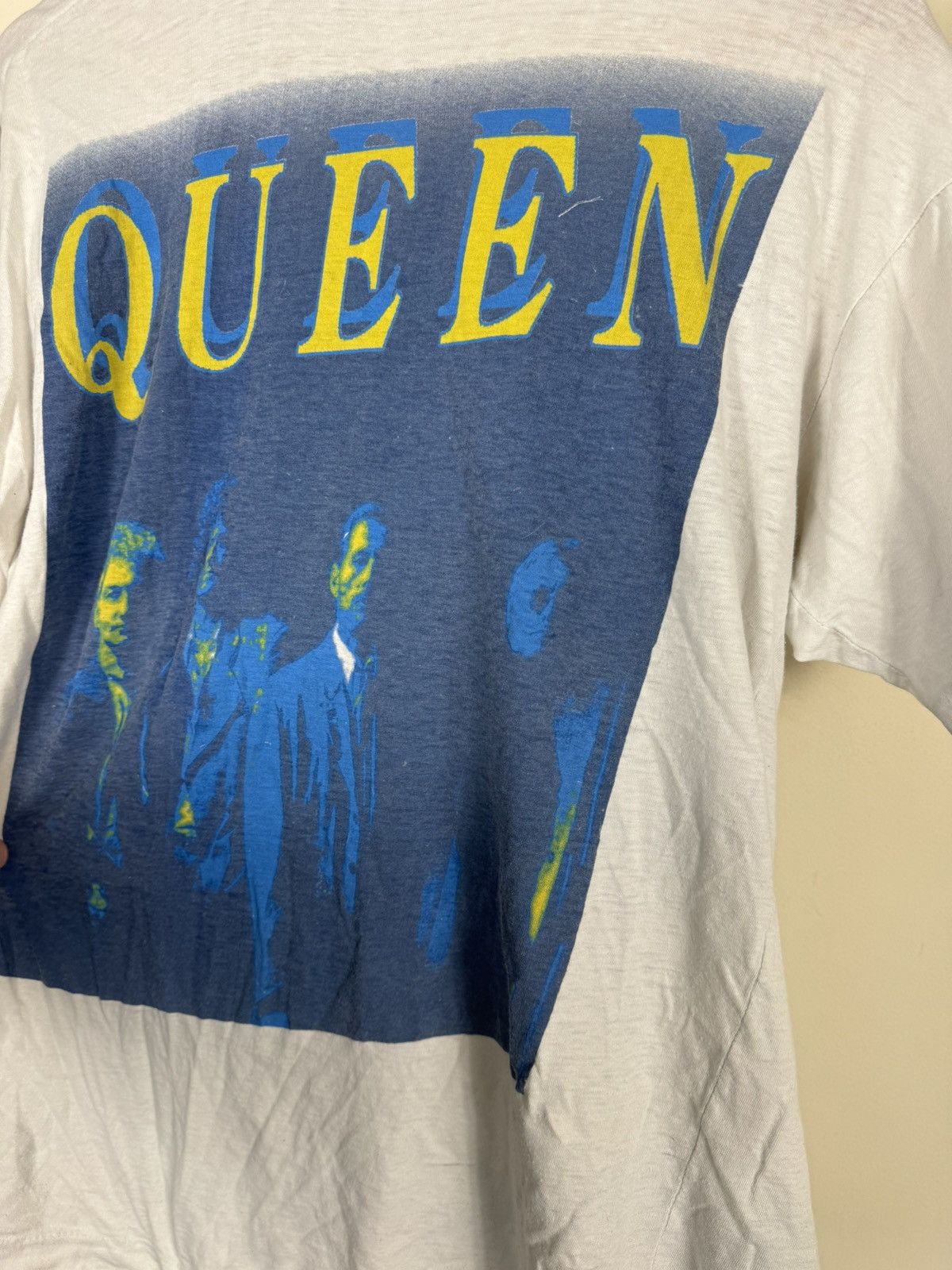 Vintage Vintage RARE 90s Queen Freddie Mr. Bad Guy T-shirt Size US M / EU 48-50 / 2 - 10 Thumbnail