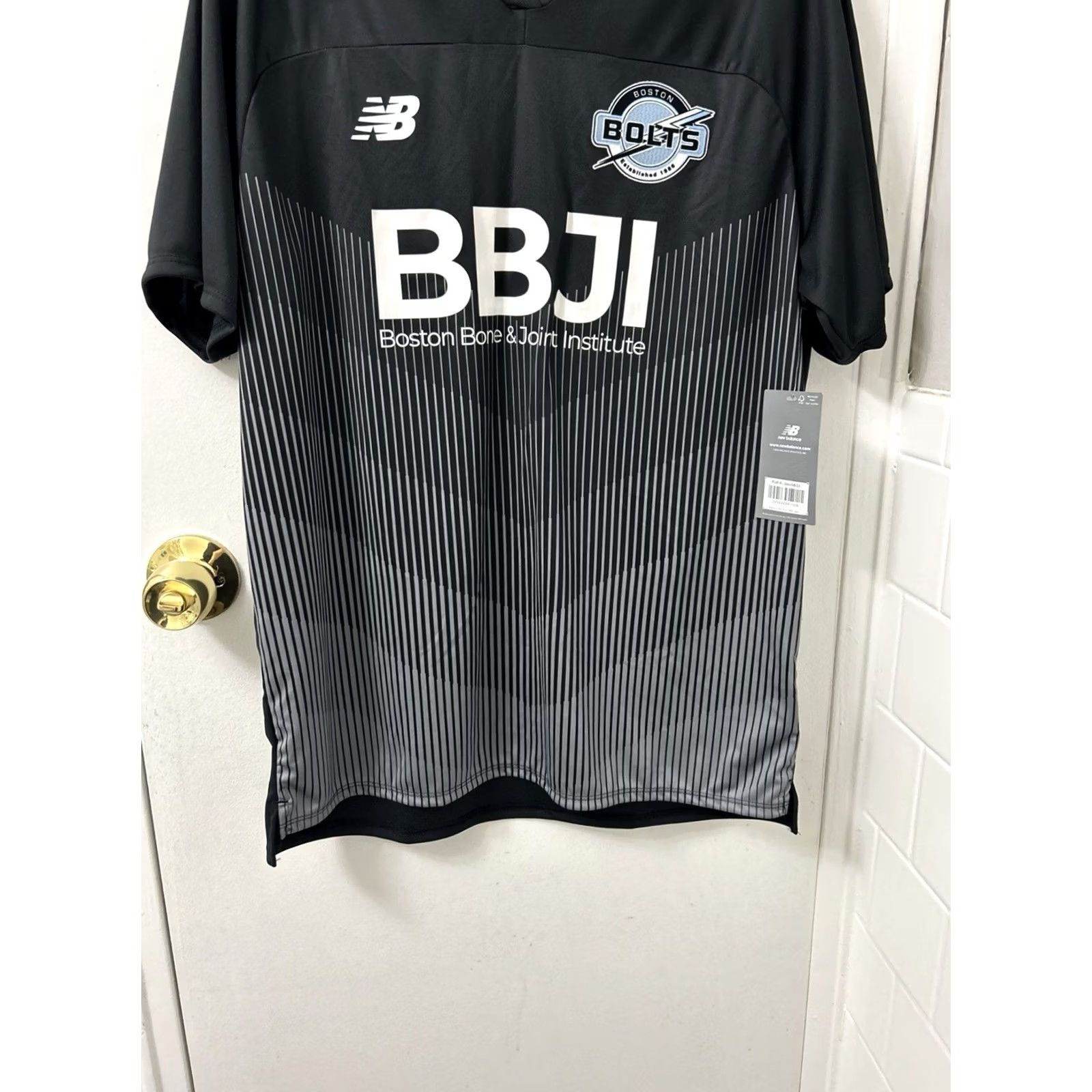 New Balance New Balance Boston Bolts Soccer Jersey Mens Large Black #50 BBJI NB Dry NWT Size US L / EU 52-54 / 3 - 3 Thumbnail