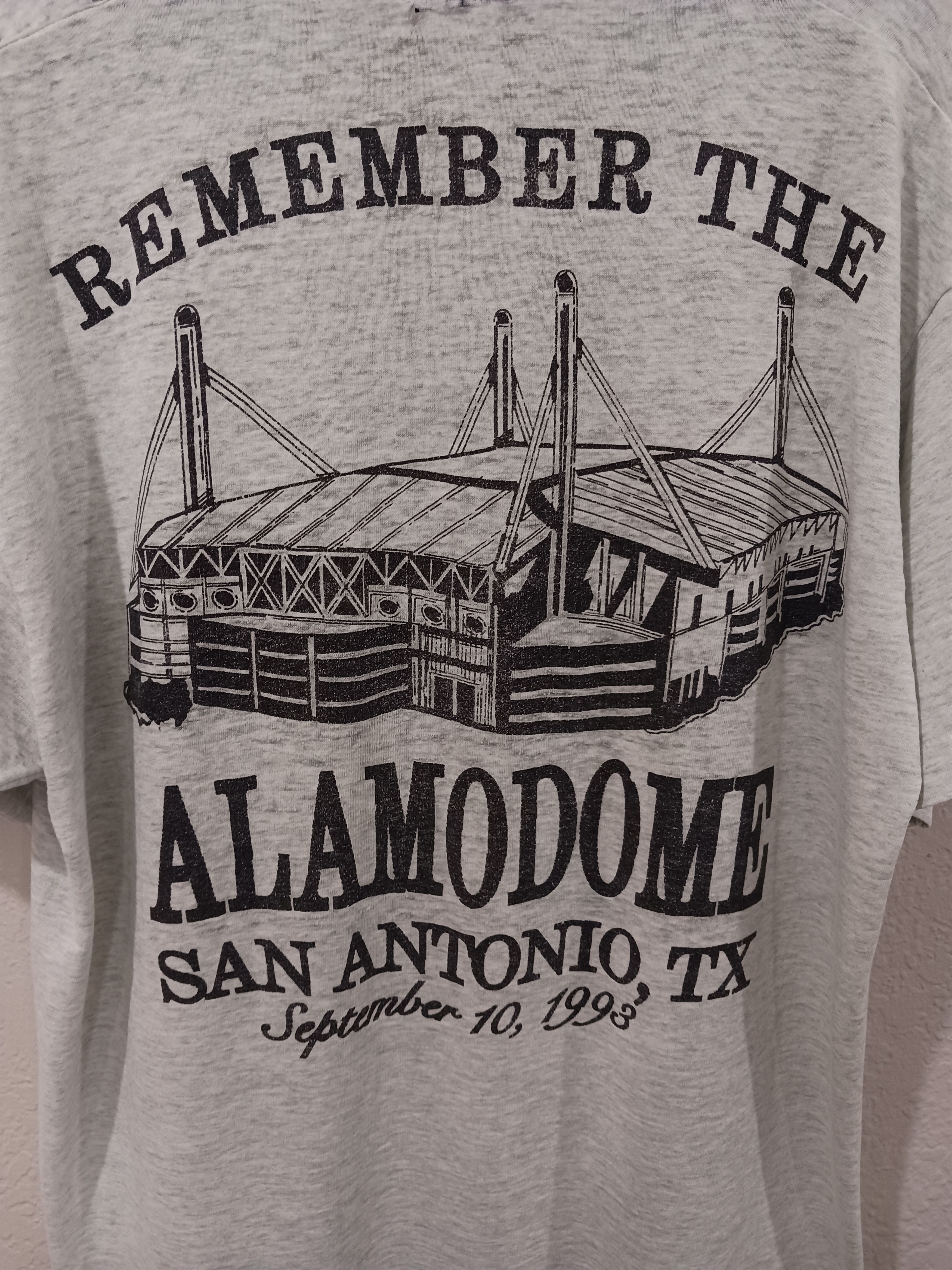 Vintage Julio Cesar Chavez "Remember The Alamodome" 1993 Vintage Tee Size US L / EU 52-54 / 3 - 5 Thumbnail