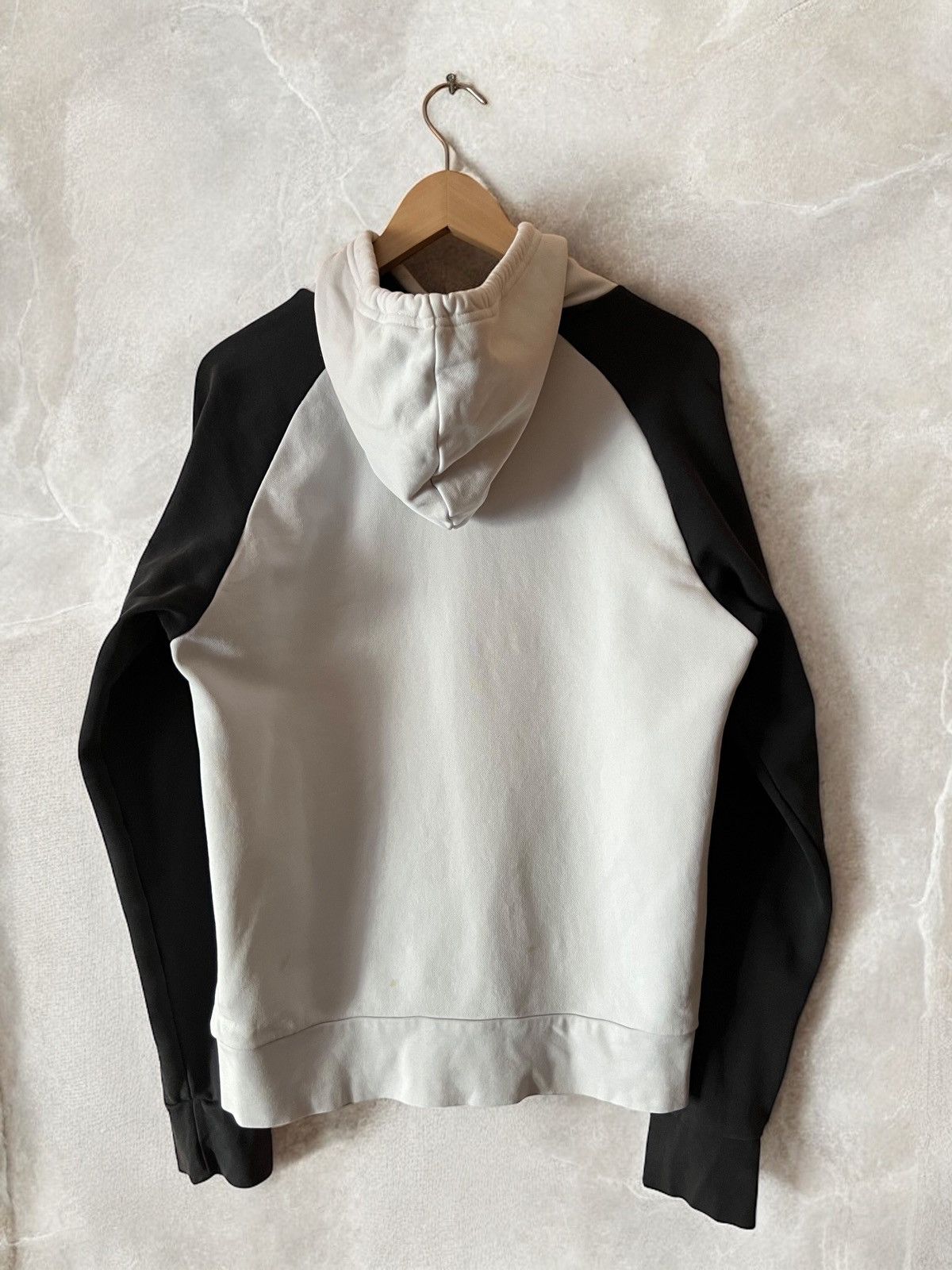 Nike NIKE MANCHESTER UNITED CENTRE SWOOSH LOGO VINTAGE HOODIE 90s Size US S / EU 44-46 / 1 - 5 Thumbnail