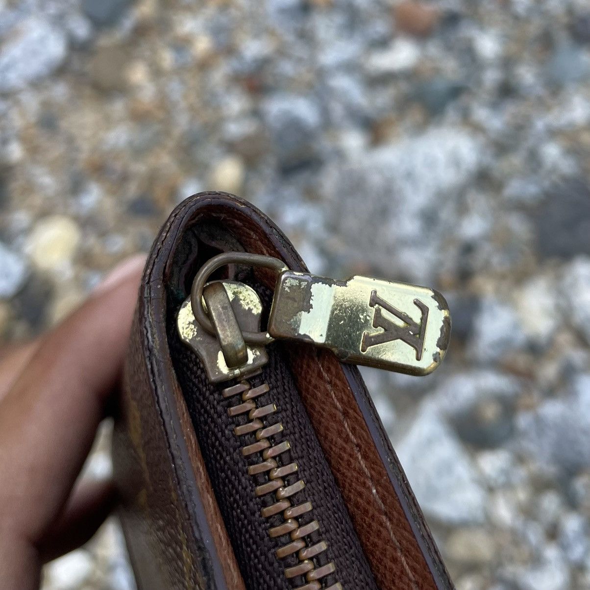 Louis Vuitton × Vintage Louis Vuitton Porte Monnaie Zip Long Wallet Size ONE SIZE - 11 Thumbnail