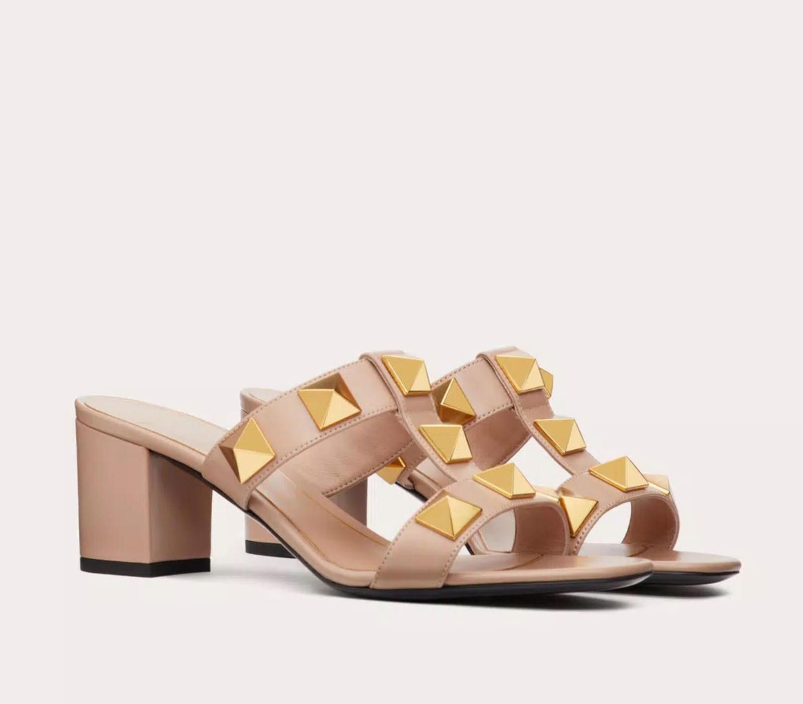 Other Valentino Roman Stud Slide Sandal Size US 7.5 / IT 37.5 - 4 Thumbnail