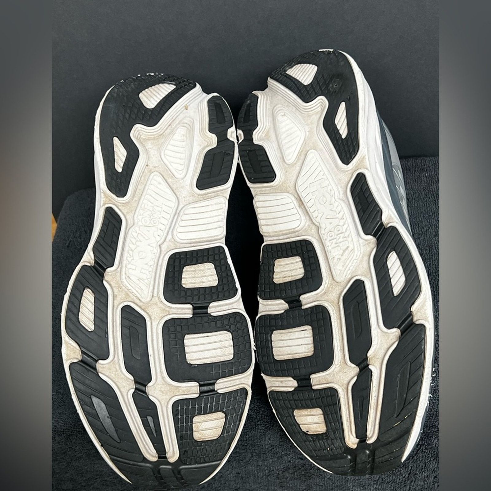 Hoka Hoka One One Bondi 7 Wild Dove Dark Gray Shoes Men’s SZ 12 Size US 12 / EU 45 - 7 Thumbnail