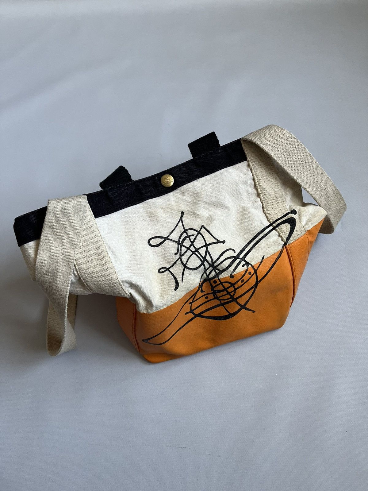 Vivienne Westwood Vivienne Westwood Worker Large Runner Holdall Cotton Bag Size ONE SIZE - 1 Thumbnail