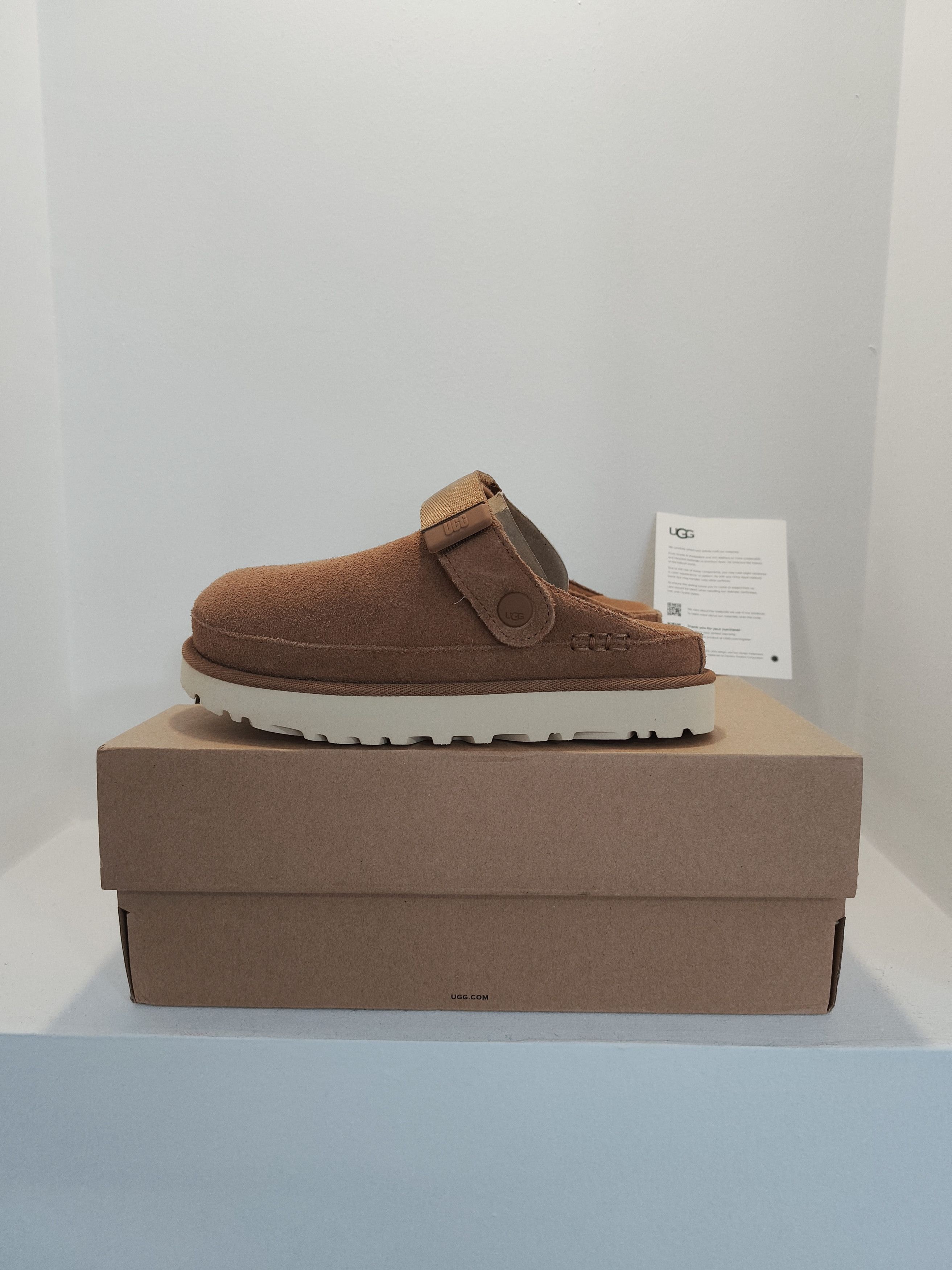 Ugg UGG Goldenstar Clog Size US 5 / IT 35 - 1 Thumbnail