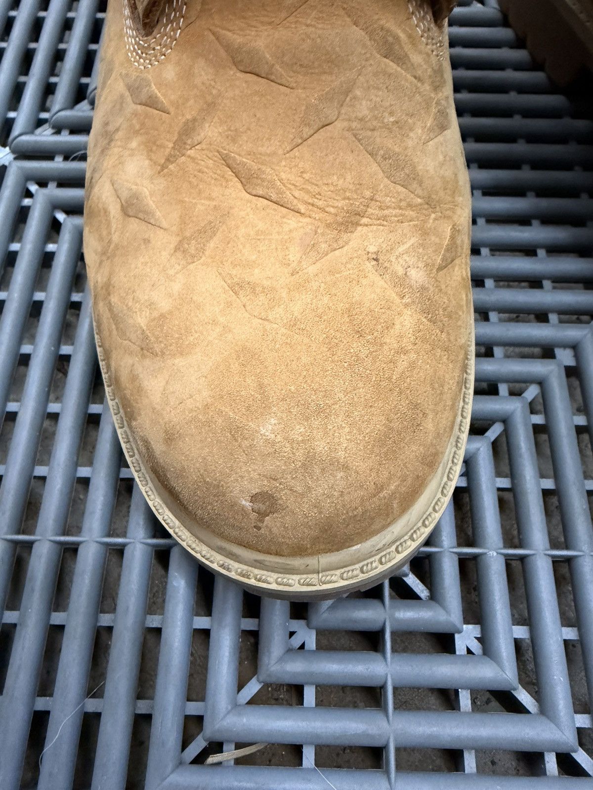 Supreme × Timberland Supreme Timberland "Diamond Plated" Boots Size US 10.5 / EU 43-44 - 7 Thumbnail