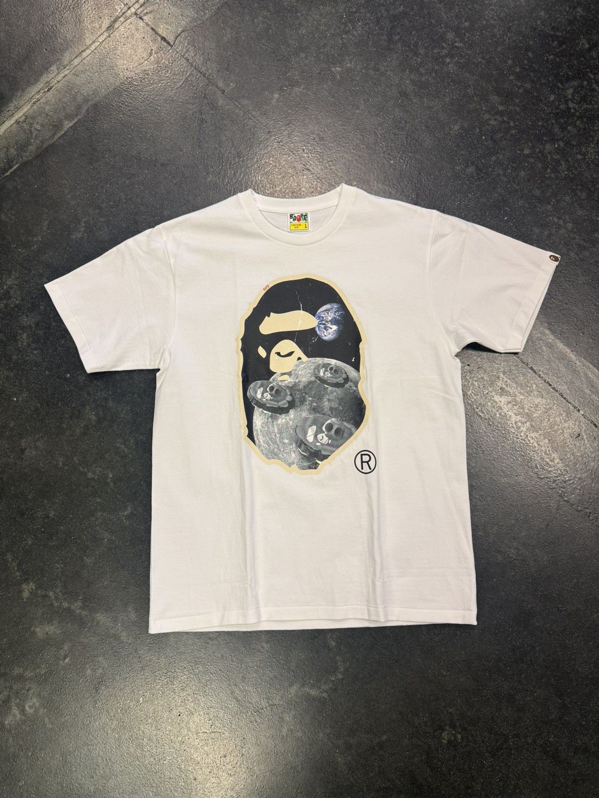 Bape Bape Moon Ape Tee Size US L / EU 52-54 / 3 - 1 Thumbnail
