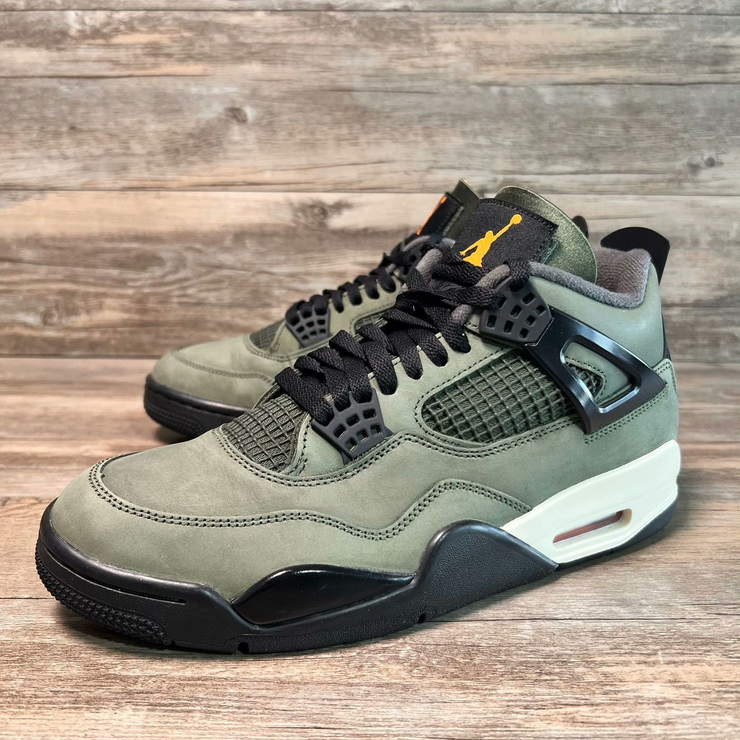 Nike Nike AJ4 Green Lowtop Sneakers 43 Men Size US 10 / EU 43 - 1 Thumbnail