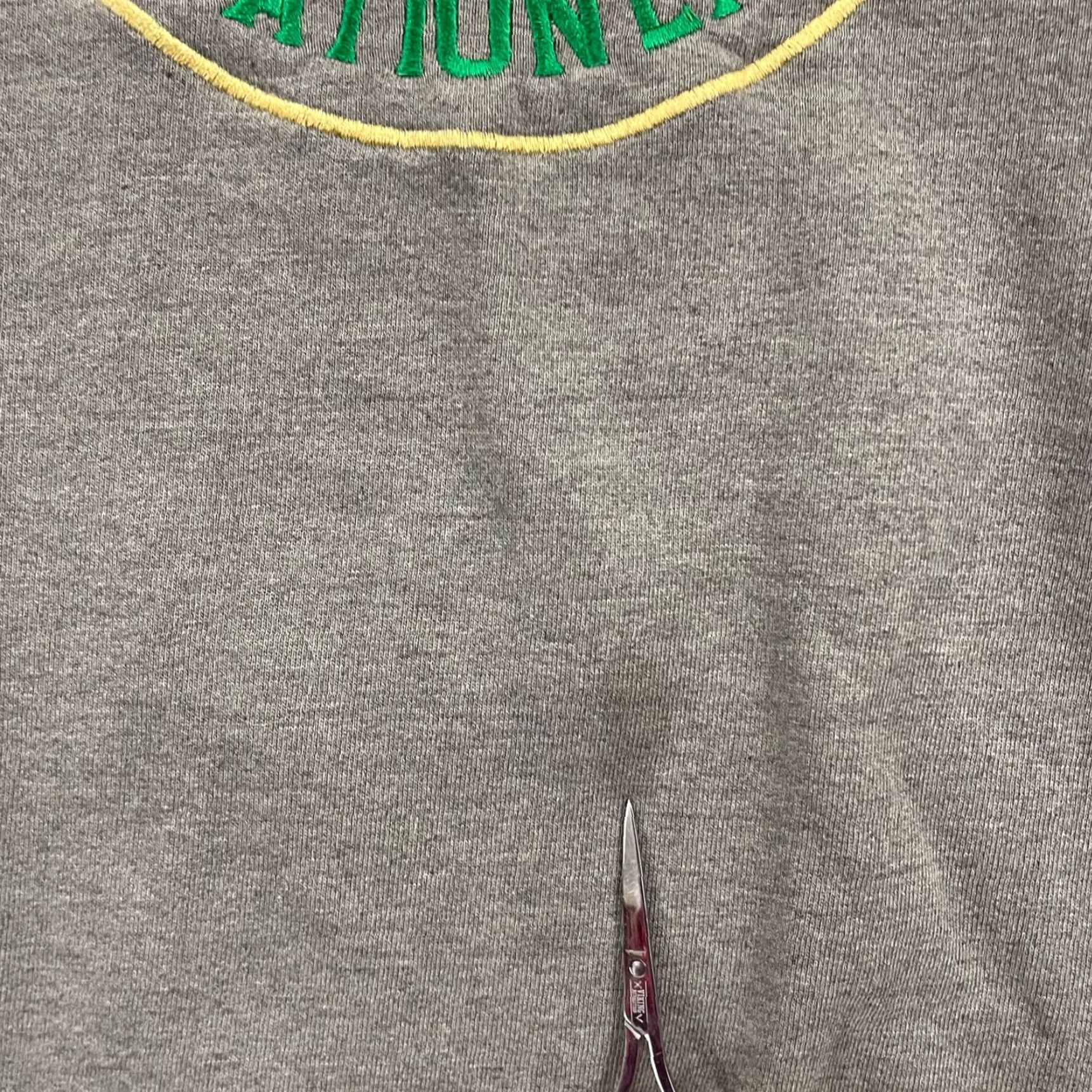 Vintage VINTAGE Maine Sweatshirt Mens XL Outdoor Pullover 90s Embroidered Travel USA Gray Cotton Blend Crew Neck Size US XL / EU 56 / 4 - 3 Thumbnail