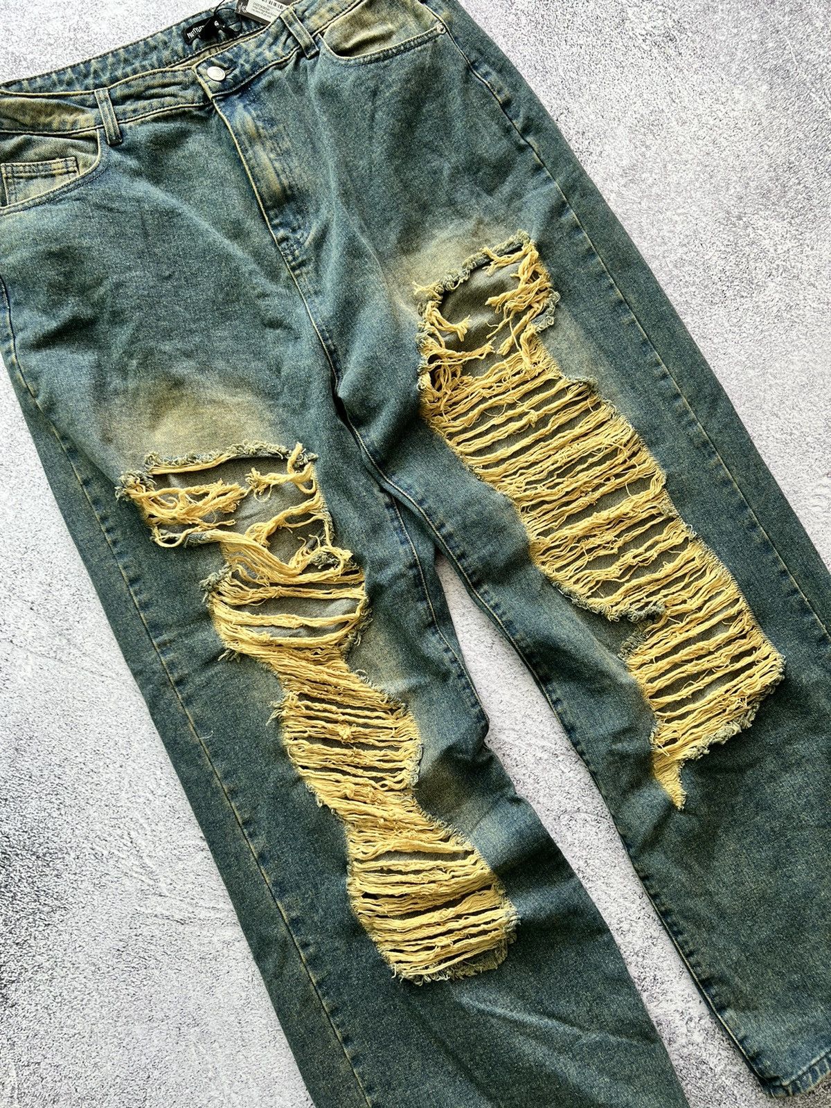 Japanese Brand INDIGO VINTAGE EXTREME RIP-FRONT STRAIGHT LEG OPIUM JEANS Size US 38 / EU 54 - 5 Thumbnail