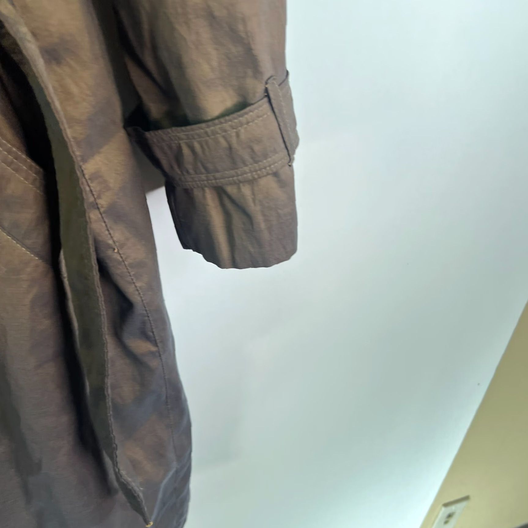 London Fog VINTAGE London Fog Overcoat Women 10P Brown Wool Lined Long Sleeve Button Solid Jacket Coat Mens? Girls? Size L / US 10 / IT 46 - 6 Thumbnail