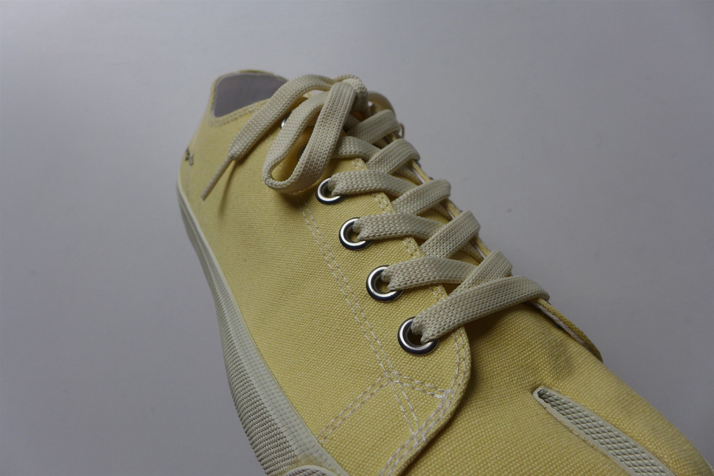 Maison Margiela Margiela Tabi Low Sneakers - Yellow Cotton Canvas Size US 8 / EU 41 - 10 Thumbnail