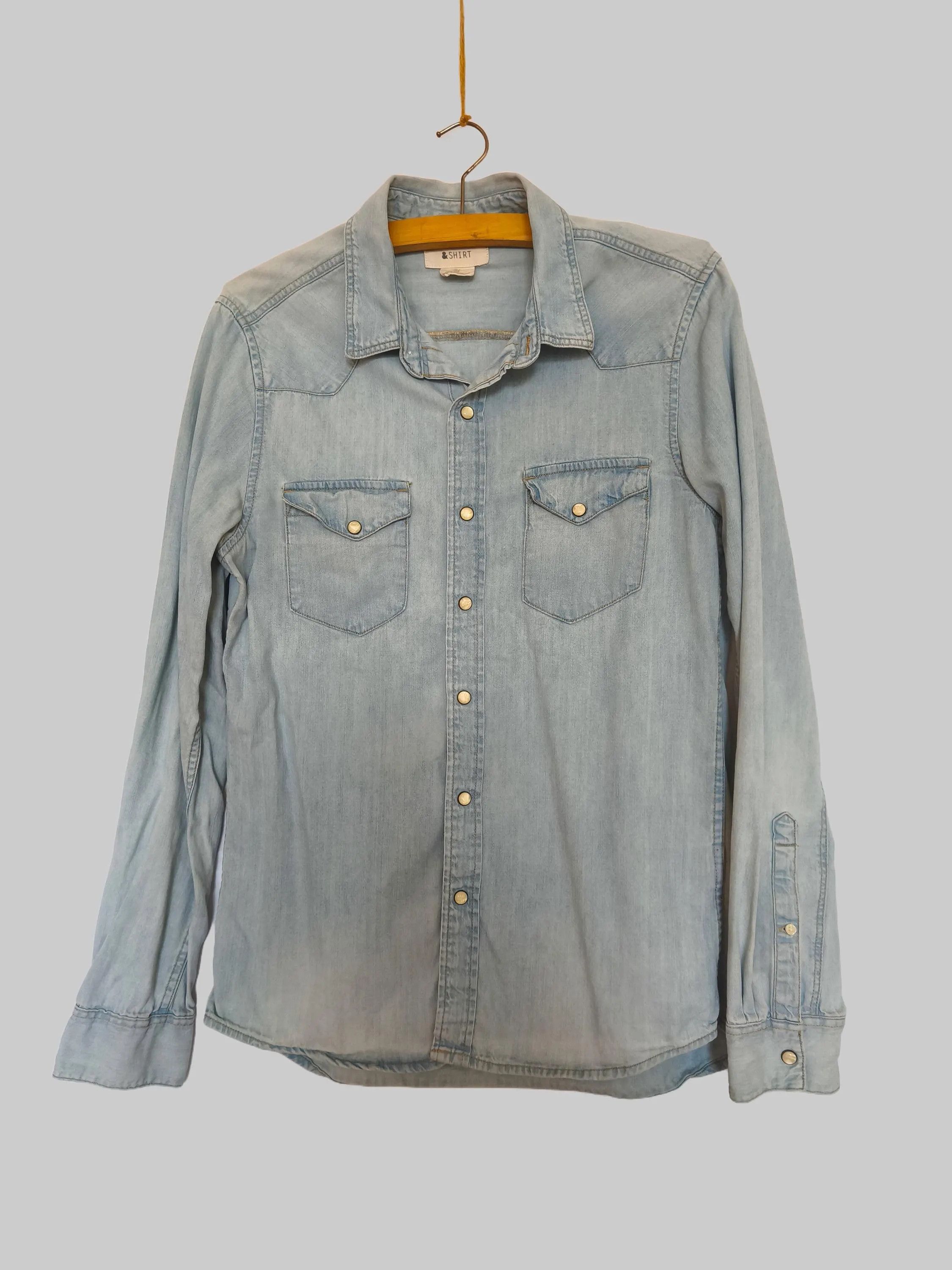 Other Vintage denim men`s shirt, 90s button down pearl snap studs Size US S / EU 44-46 / 1 - 1 Thumbnail