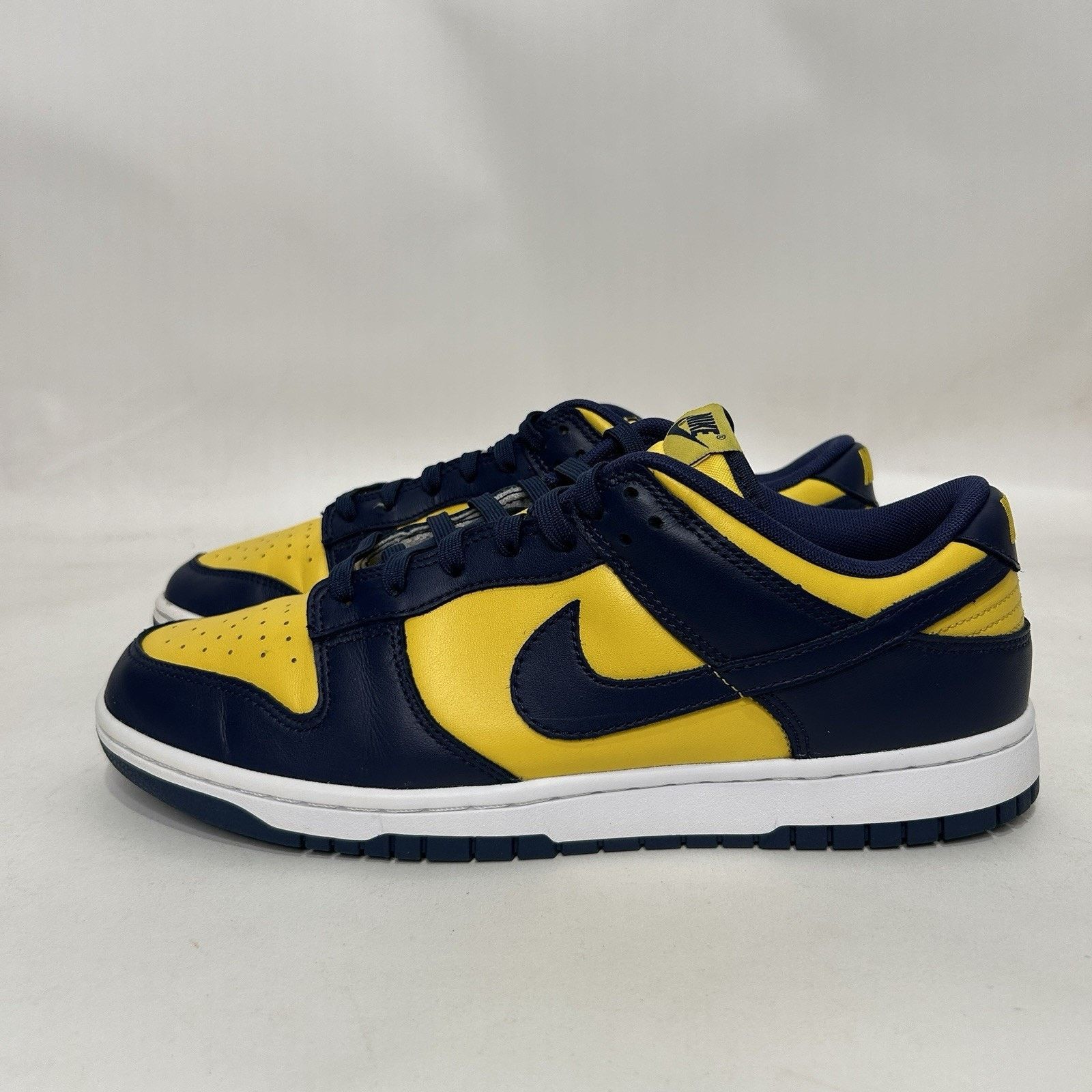 Nike Nike Dunk Low Retro “Michigan/Yellow Midnight Navy” Size US 11 / EU 44 - 6 Thumbnail