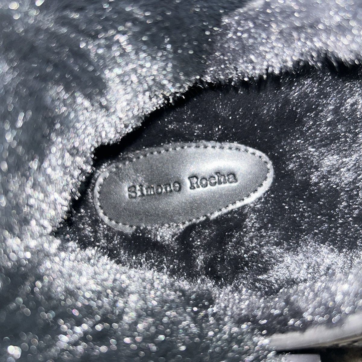 Crocs × Simone Rocha Crocs X Simone Rocha Classic Faux Fur Lined Clog Size US 9 / IT 39 - 4 Thumbnail