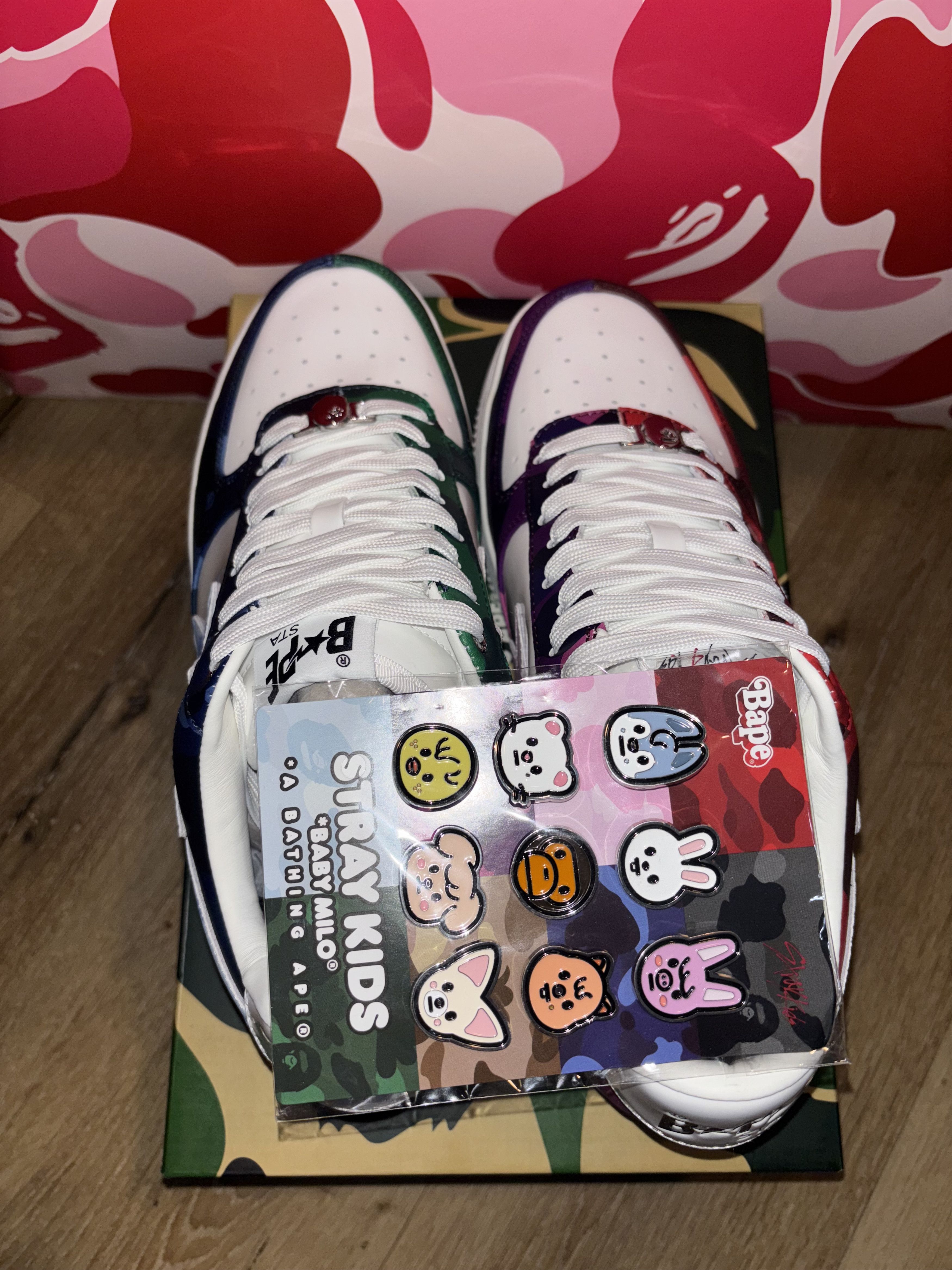 Bape BAPE x Stray Kids US Men’s 12 Shoes Brand New Authentic Size US 12 / EU 45 - 5 Thumbnail