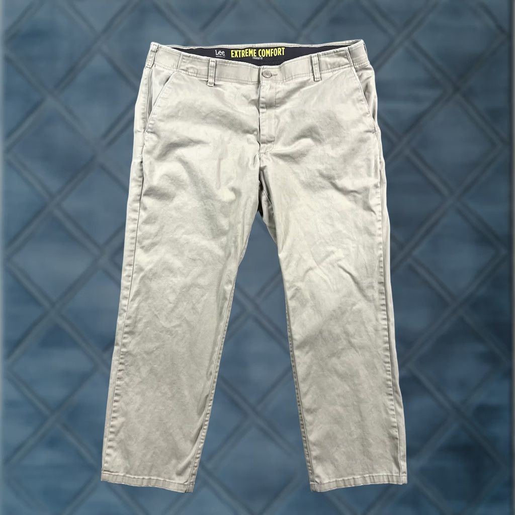 Lee Lee Extreme Men's Pants Comfort Beige Khaki Outdoors/Workwear Stretch Size 40x30 Pants Regular Beige City Logo 40x30 Mens Size US 40 / EU 56 - 1 Thumbnail