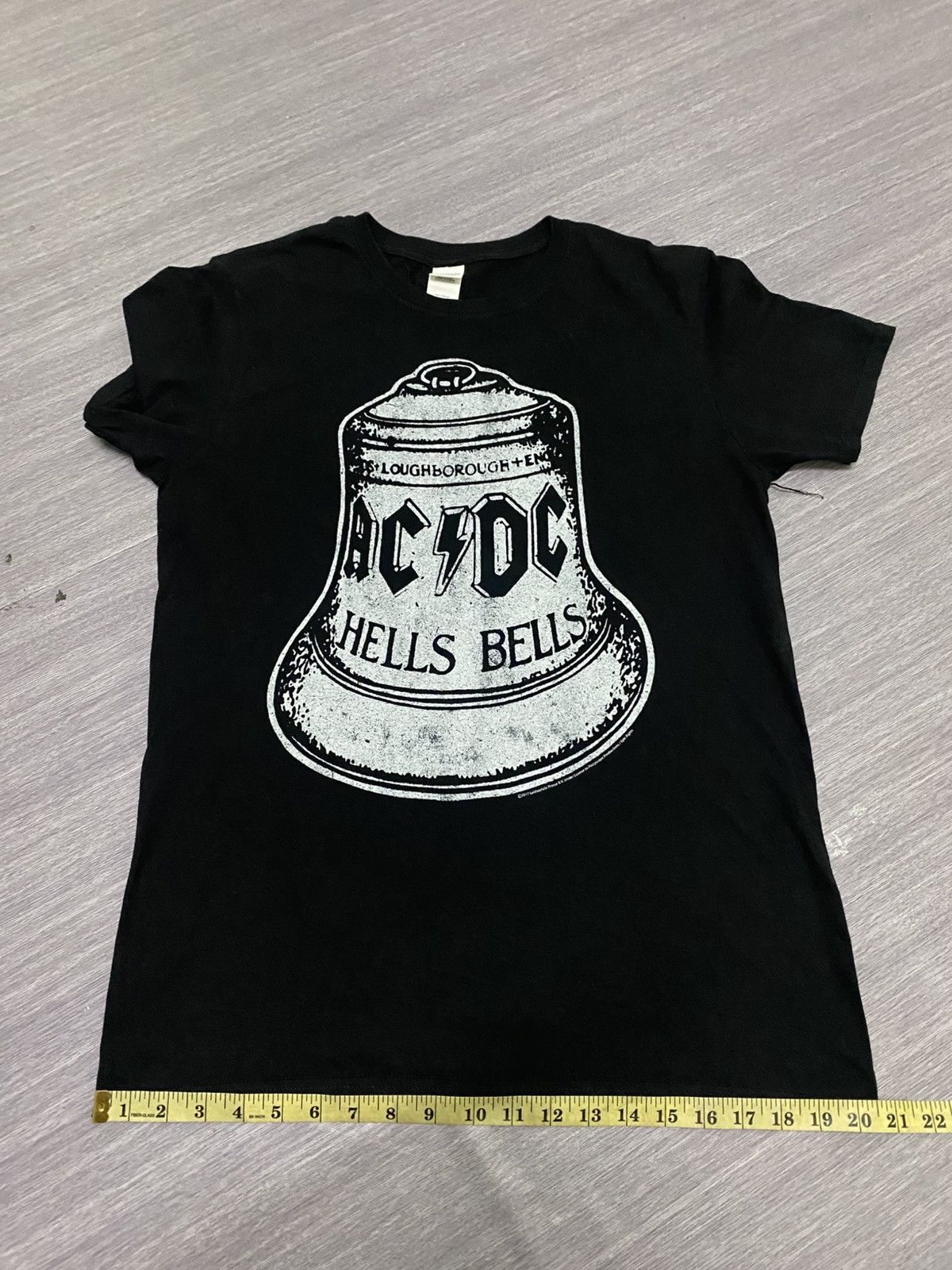 Band Tees AC DC Rock And Roll Hells Bells Song Band Shirt Size US M / EU 48-50 / 2 - 8 Thumbnail