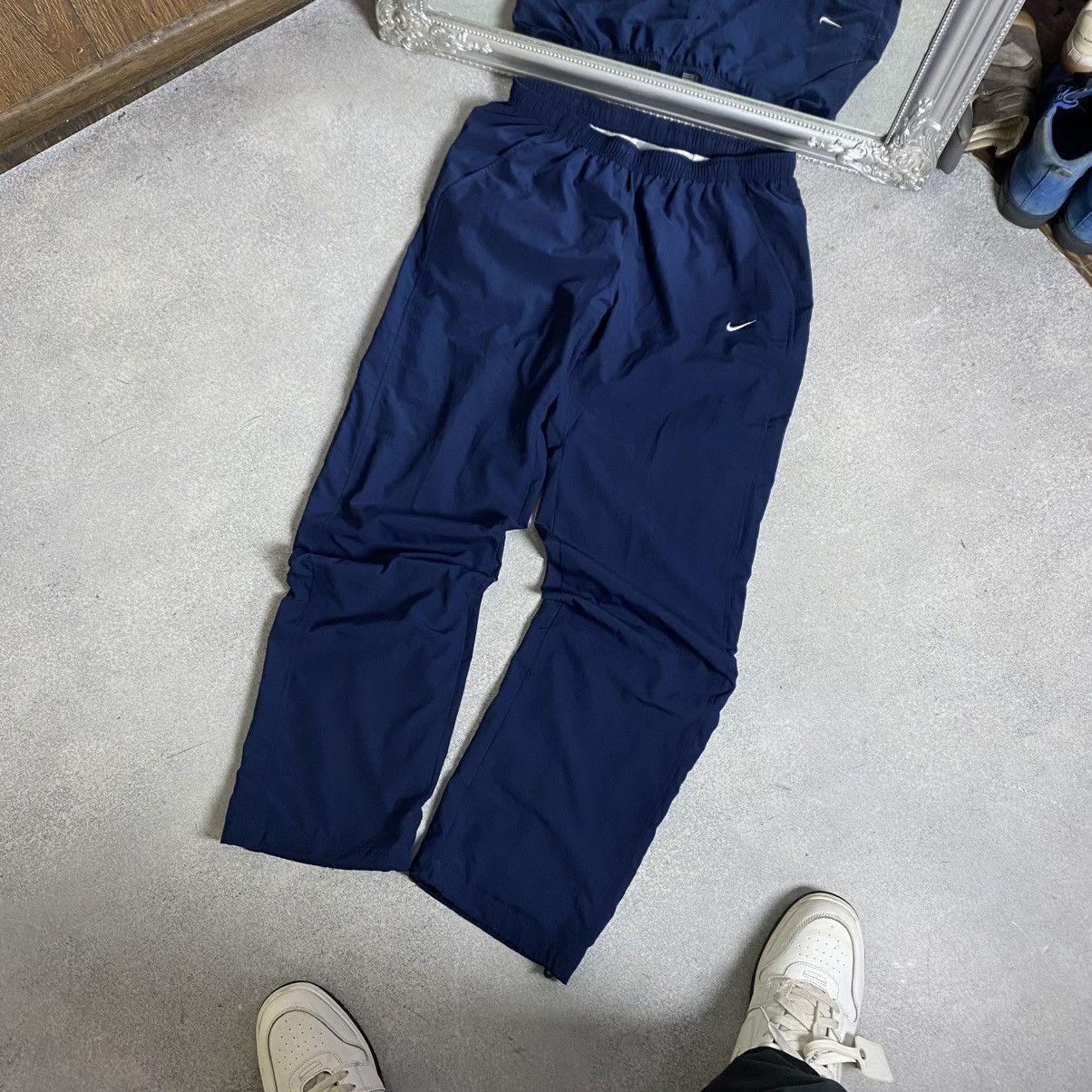Nike Vintage Nike Track Pants Size US 30 / EU 46 - 1 Thumbnail