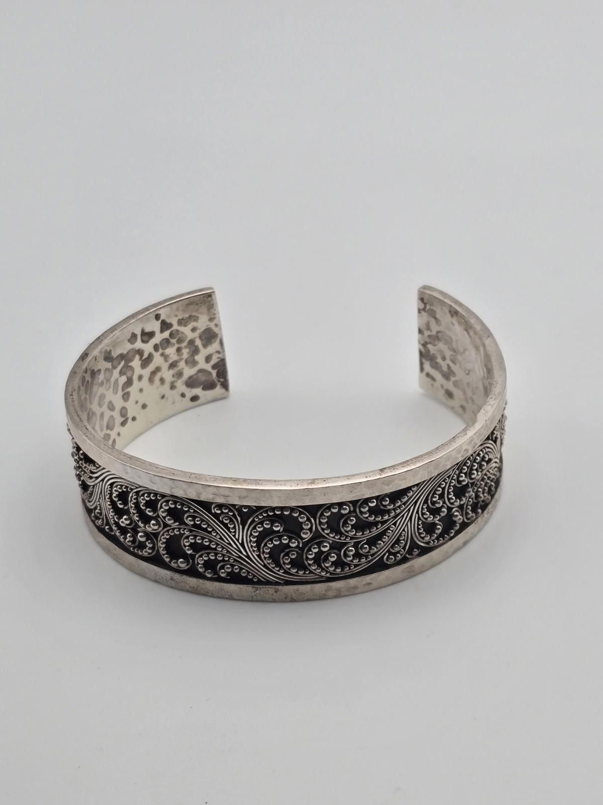 Other Lois Hill Sterling 925 Oxidized Filigree Cuff Bracelet Size ONE SIZE - 1 Thumbnail