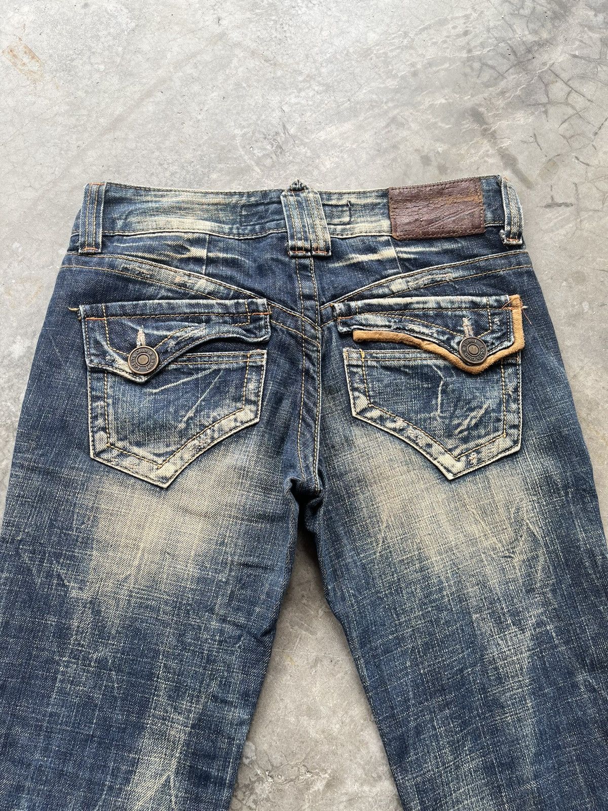 Lolita Jeans Flare Jeans yoshimori nara lolita distressed mud rusty Size US 30 / EU 46 - 8 Thumbnail