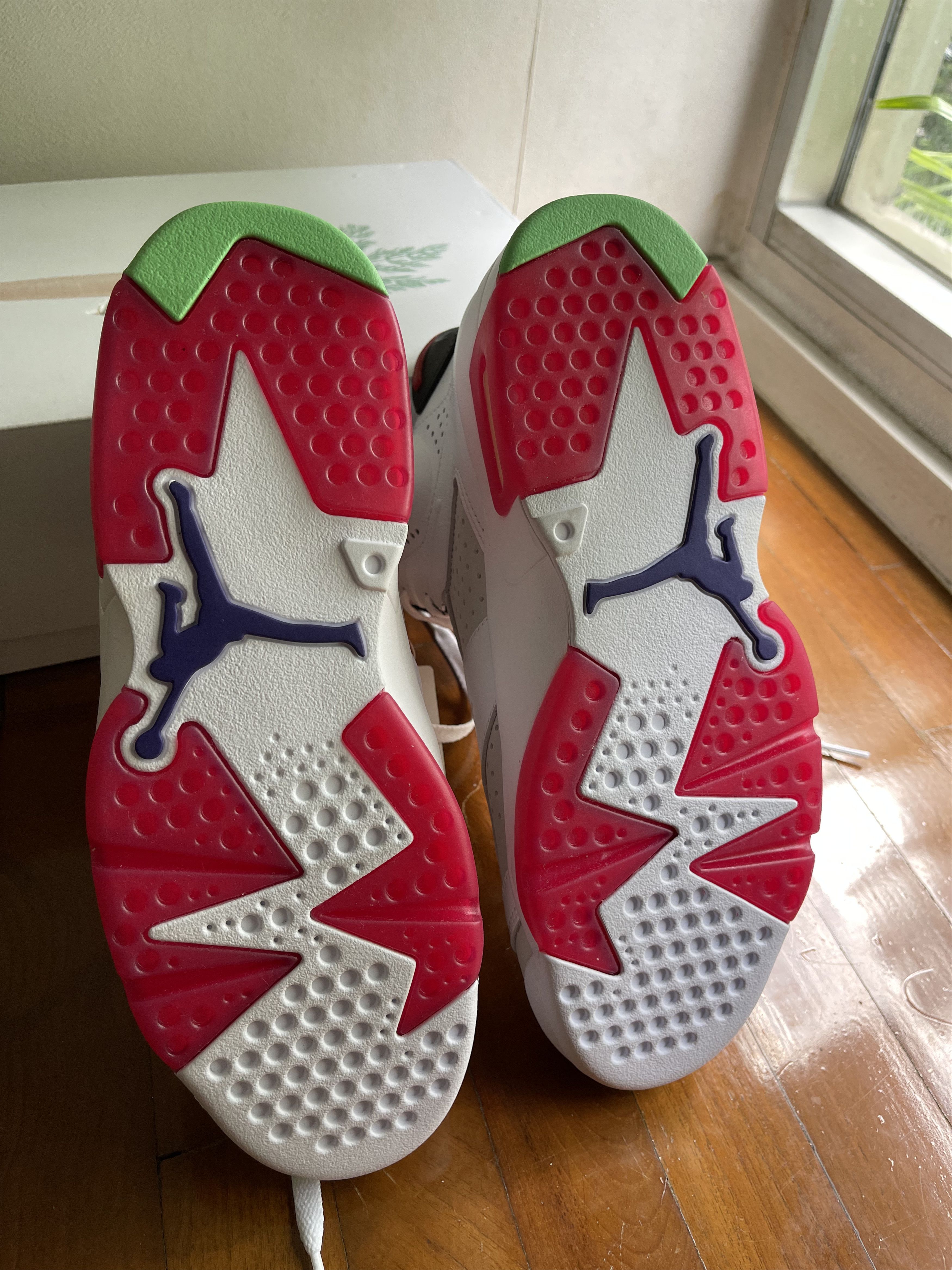 Nike NIKE AIR JORDAN 6 RETRO "HARE" Size US 8 / EU 41 - 6 Thumbnail