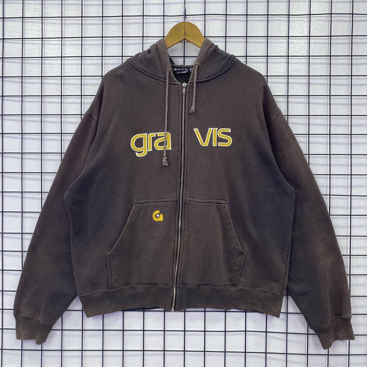 image of Vintage Gravis Skateboarding Zipper Hoodie Nice Sunfaded in Brown, Men's (Size XL)