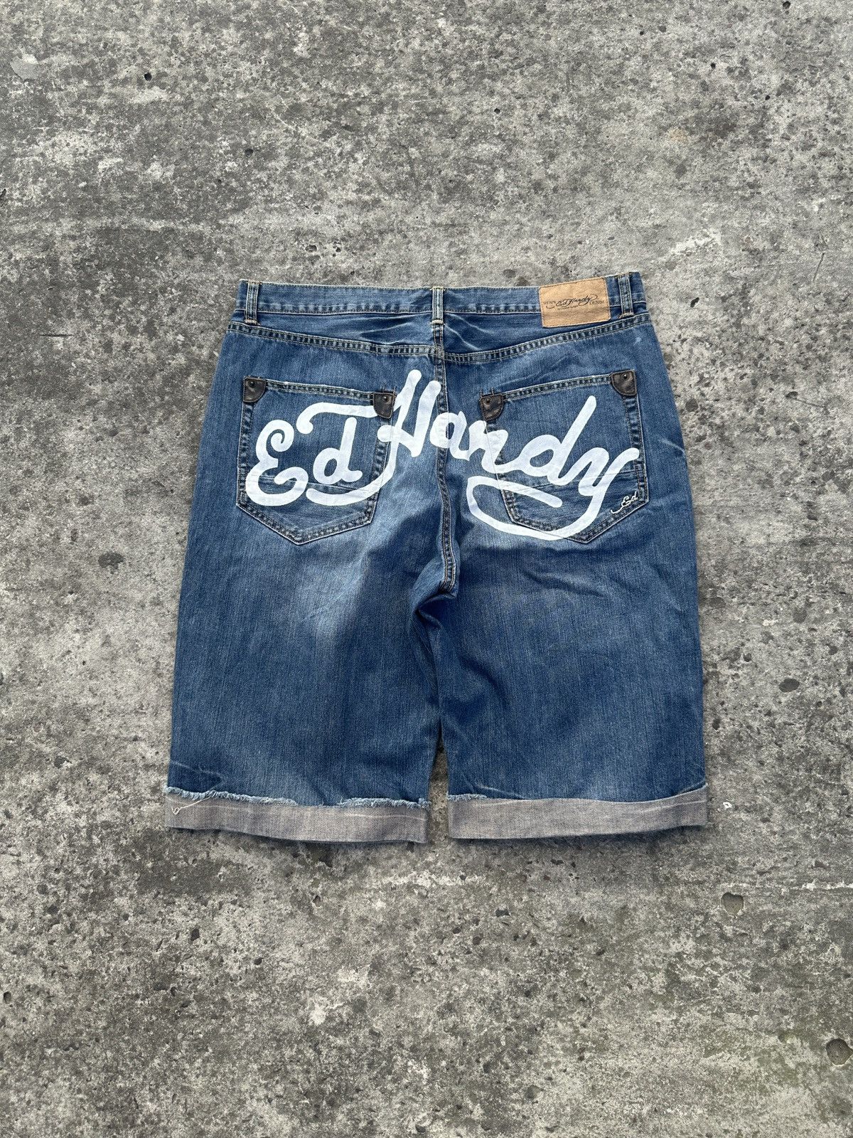 Ed Hardy Y2K Vintage Ed Hardy Denim Shorts Baggy Streetwear Rare Usa Size US 37 - 1 Thumbnail