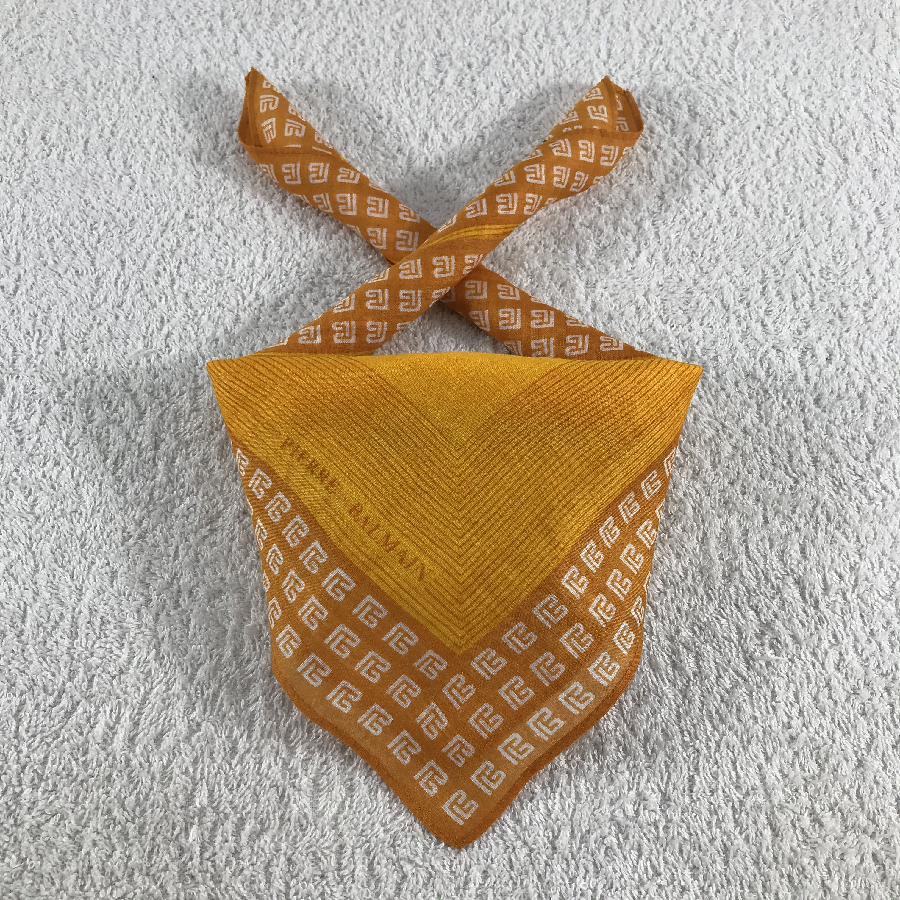 Pierre Balmain × Vintage Pierre Balmain Bandana / Handkerchief / Neckerchief - S079 Size ONE SIZE - 3 Thumbnail