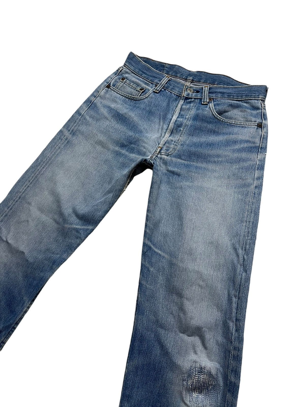 Levi's × Vintage VINTAGE LEVI’S 501 80s DISTRESS JEANS Size US 30 / EU 46 - 2 Thumbnail