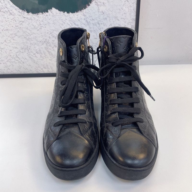 Louis Vuitton Louis Vuitton Black High-Top Sneakers - Size US 5.5 / EU 38 - 2 Thumbnail