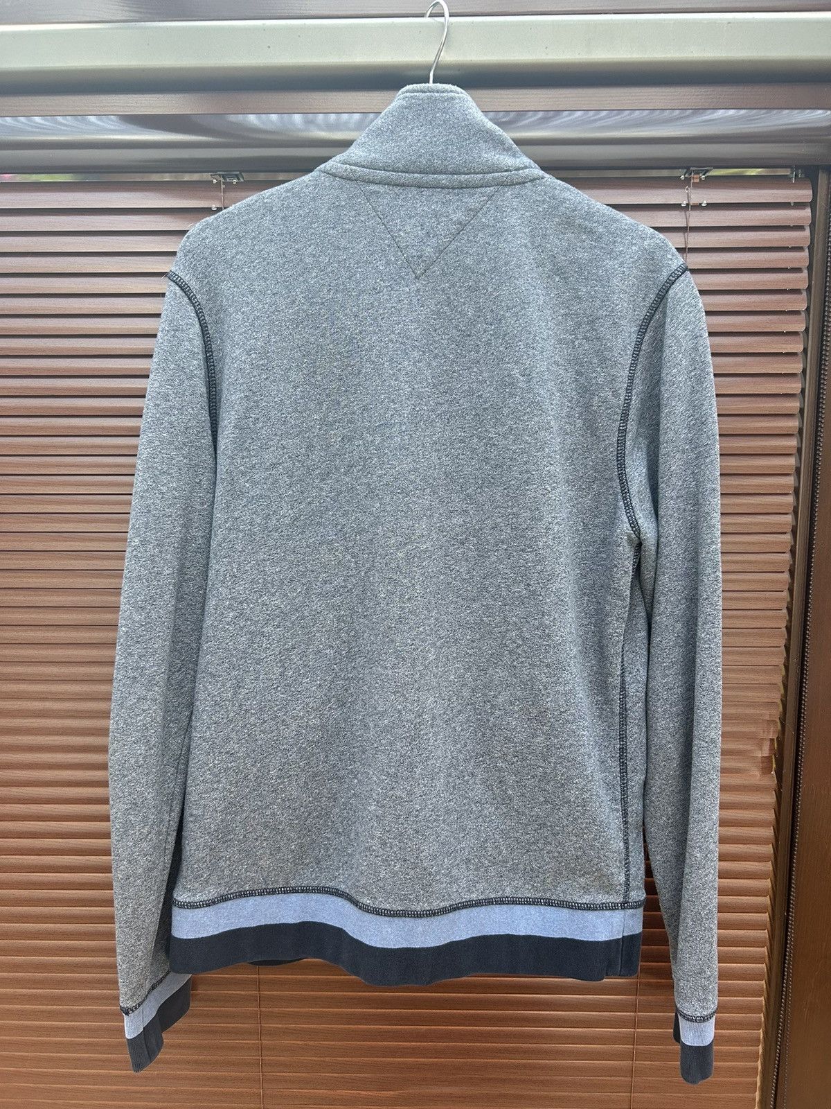 Tommy Hilfiger Tommy Hilfiger Vintage Size US L / EU 52-54 / 3 - 4 Thumbnail