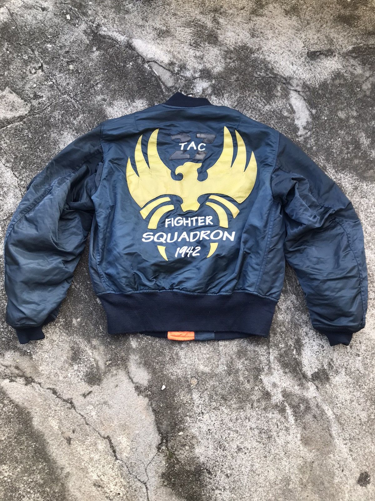 希少 80s AVIREX reversible MA-1 Jacket MA-1 NYLON BOMBER JACKET – Avirex