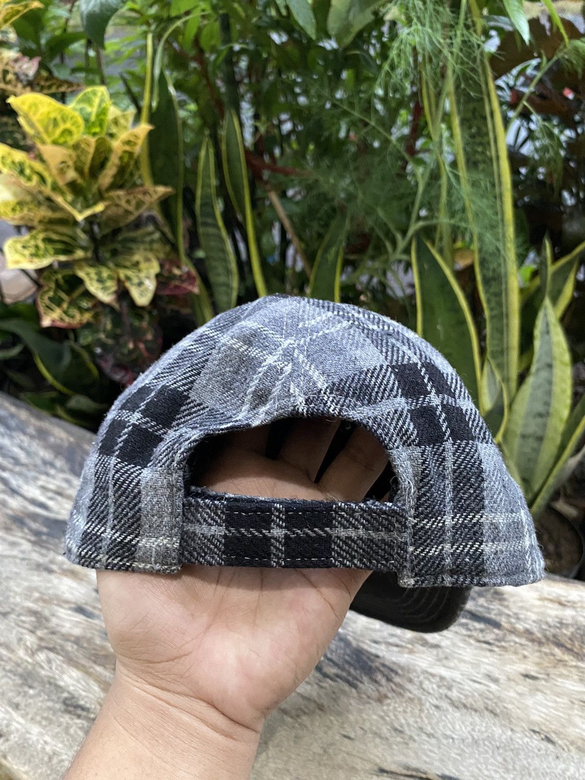 Carhartt Wip Vintage Carhartt Flanel Hat Size ONE SIZE - 4 Thumbnail