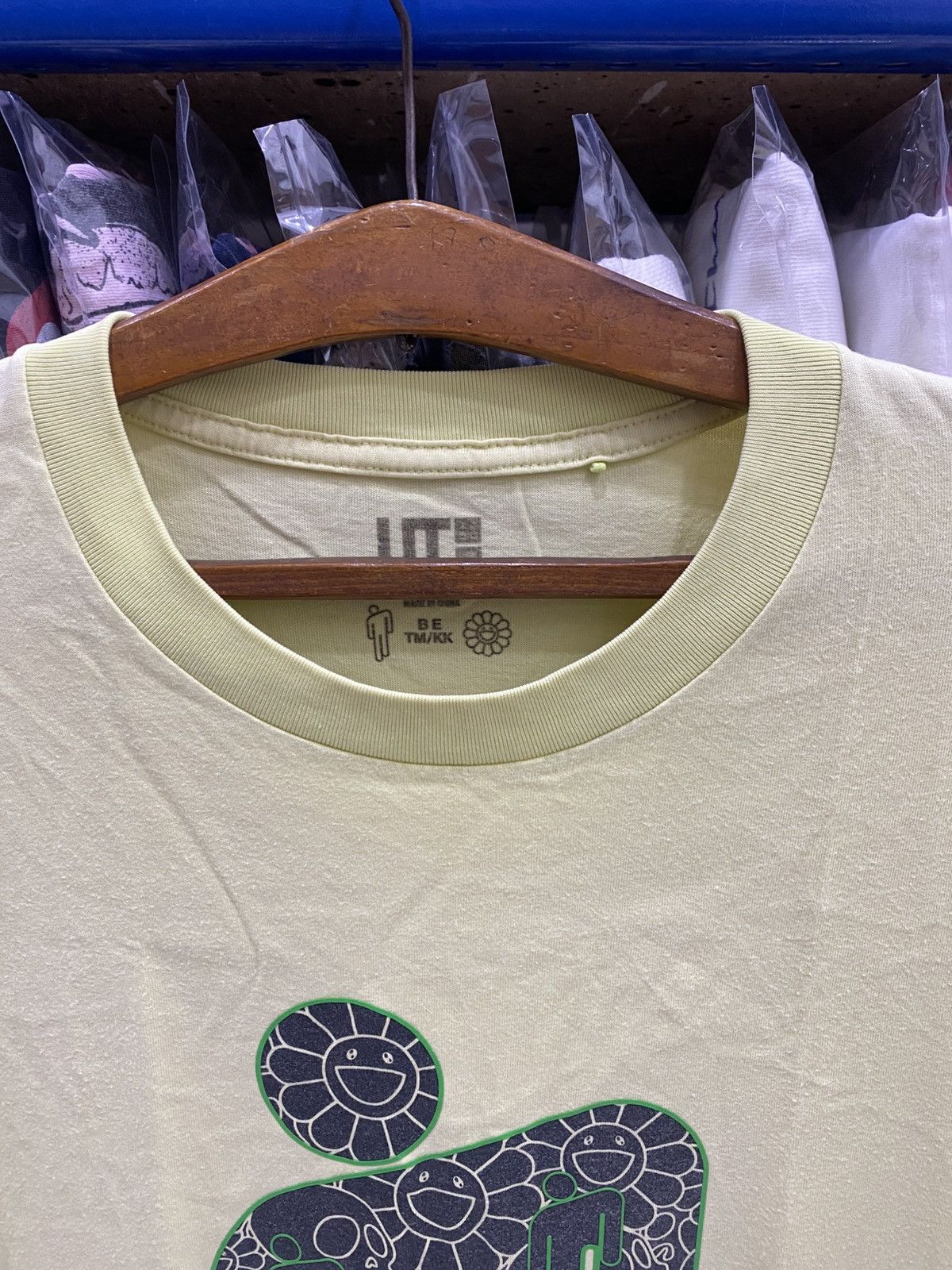 BILLIE EILISH X TAKASHI MURAKAMI X UNIQLO TSHIRT