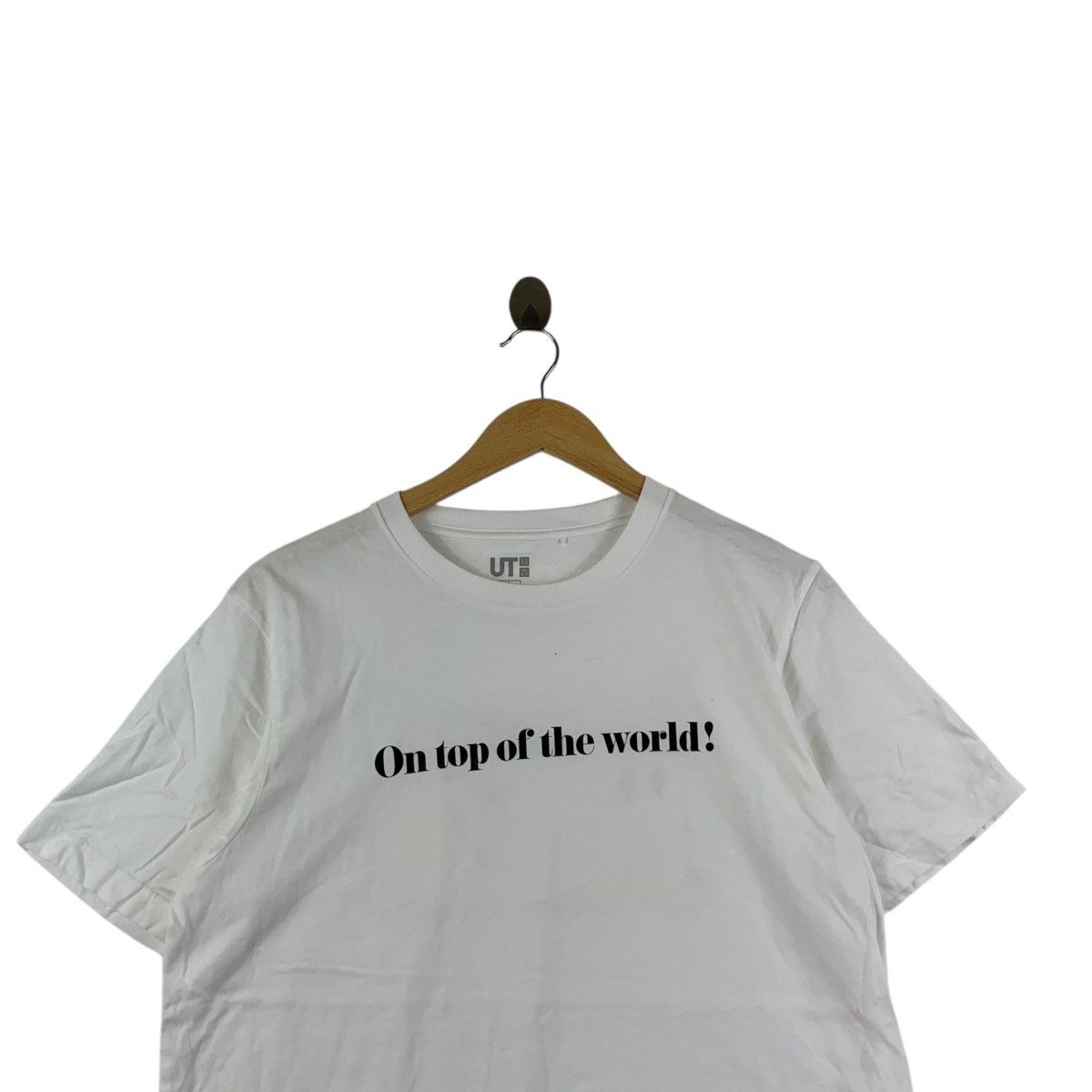 Uniqlo UNIQLO x DISNEY MICKEY & Friends Top Of The World Tee Shirt Size L / US 10 / IT 46 - 2 Thumbnail