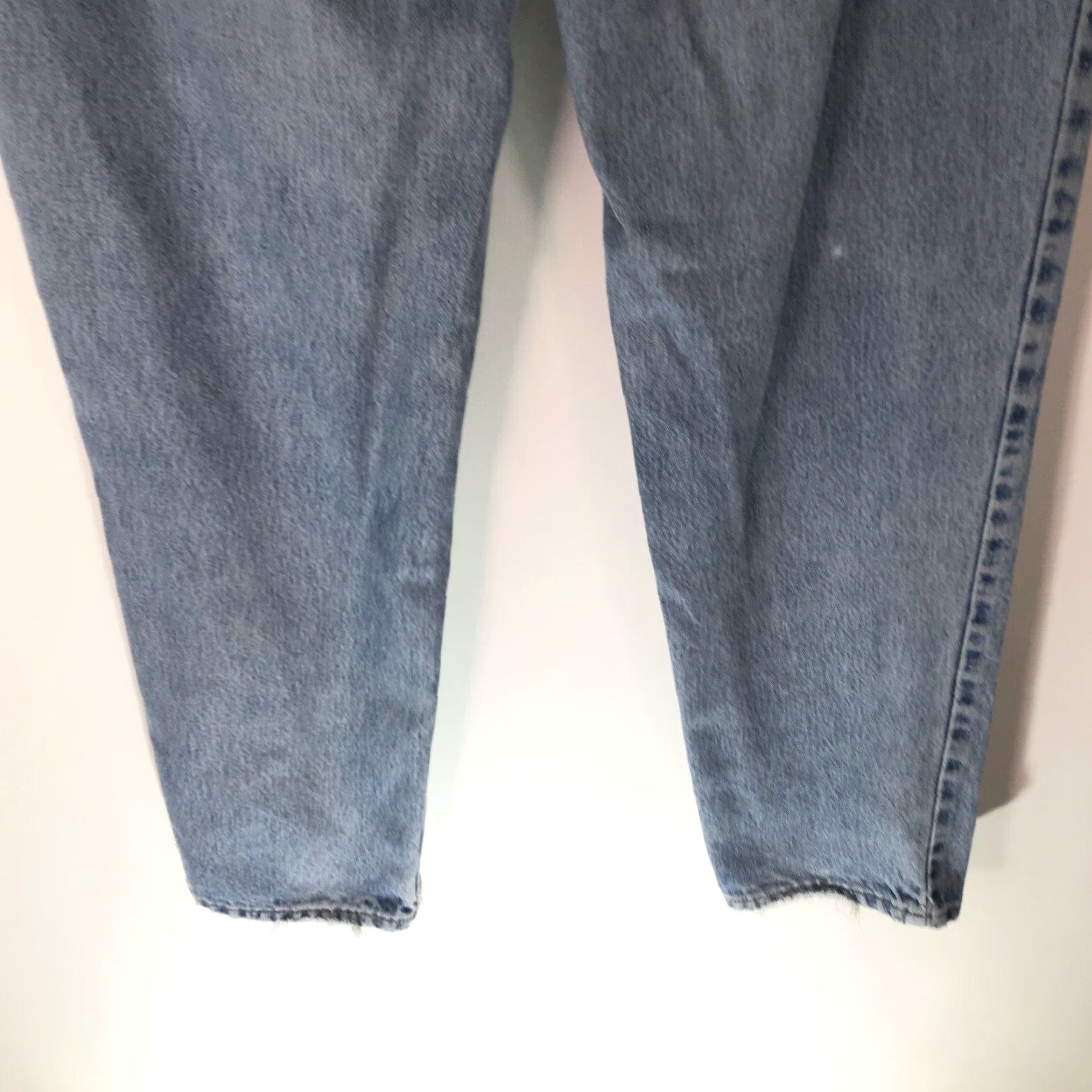 Levi's Levi's 550 Mens Tapered Relaxed Fit Denim Jeans Size 32 Waist 32 Inseam Blue Cotton Size US 32 / EU 48 - 6 Thumbnail