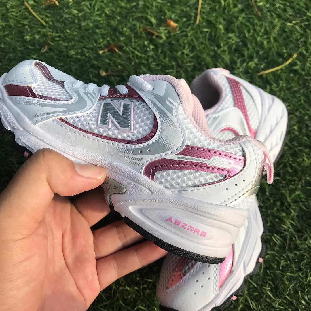 New Balance New Balance 530 Little Kid 'Pink Sugar abzorb grey white kid Size 28 - 13 Thumbnail