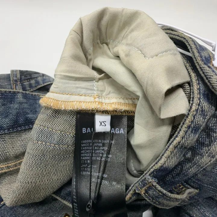 Balenciaga Balenciaga SS23 Graffiti Print Loose Jeans 0079-2507 Size US 27 - 4 Thumbnail